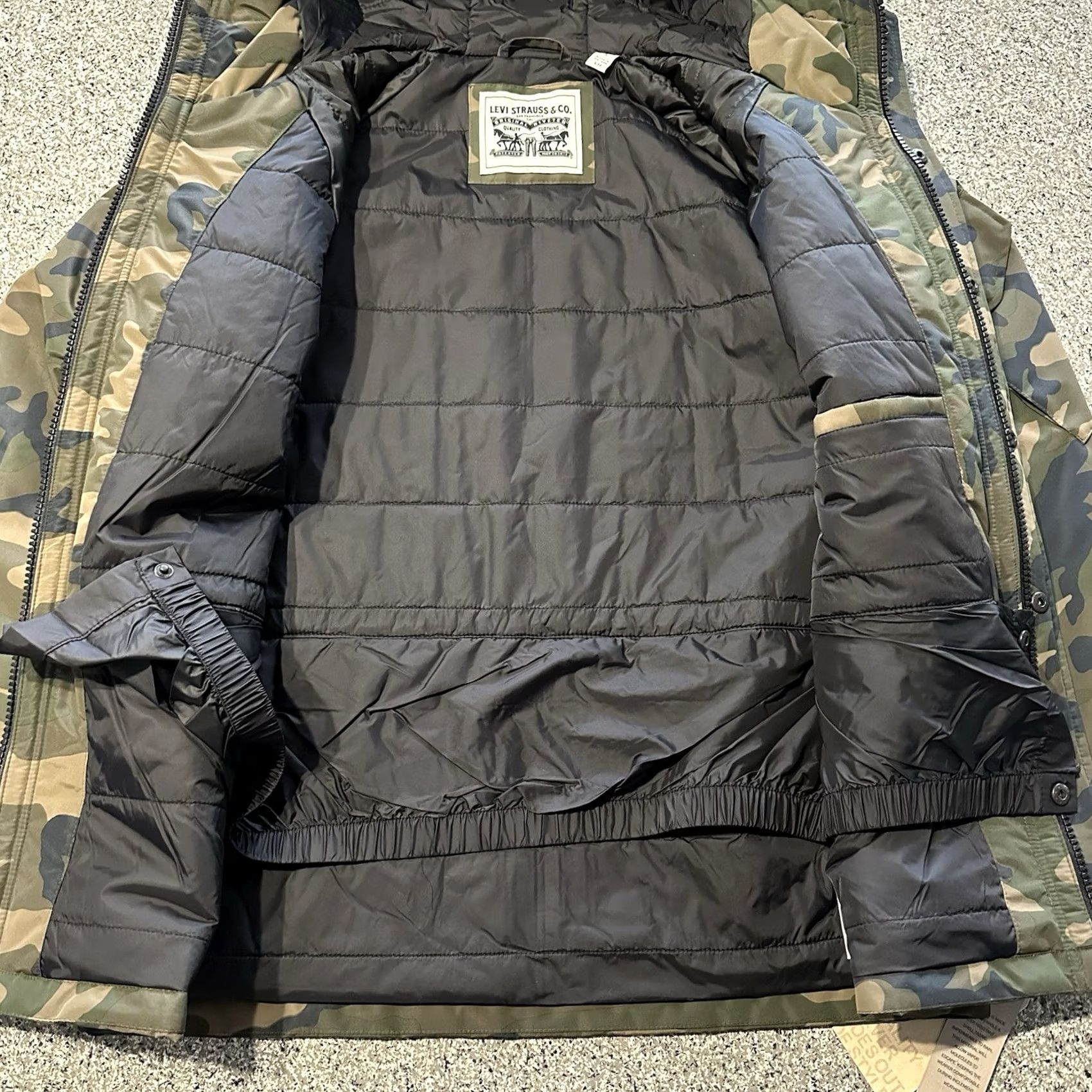 Levi's Levi's Parka Jacket Mens S Hooded Insulated Camouflage Army Green Size US S / EU 44-46 / 1 - 3 Thumbnail