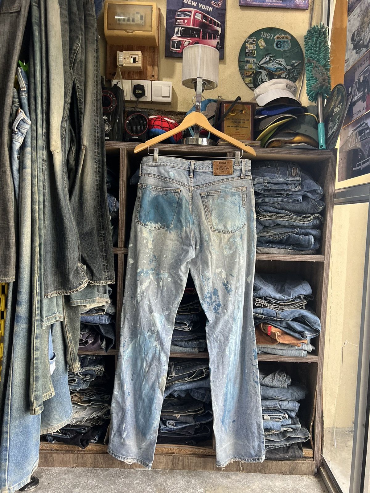 If Six Was Nine 🔥Rare Vintage Edwin Paint Splash Distressed Denim Size US 32 / EU 48 - 2 Thumbnail