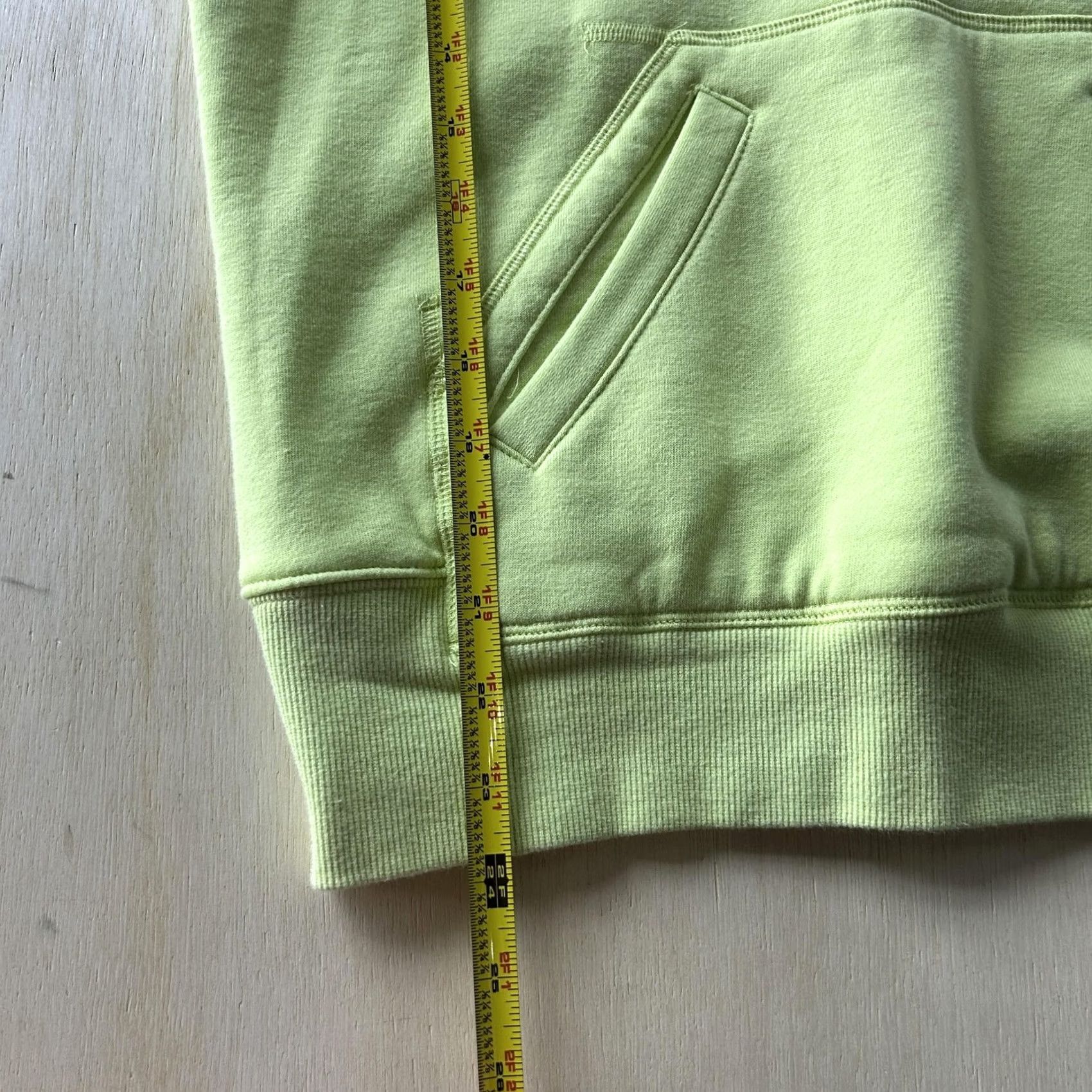 Champion C9 By Champion Sweatshirt Womens Medium Green Quilted V Neck Fleece Pullover Size M / US 6-8 / IT 42-44 - 5 Thumbnail