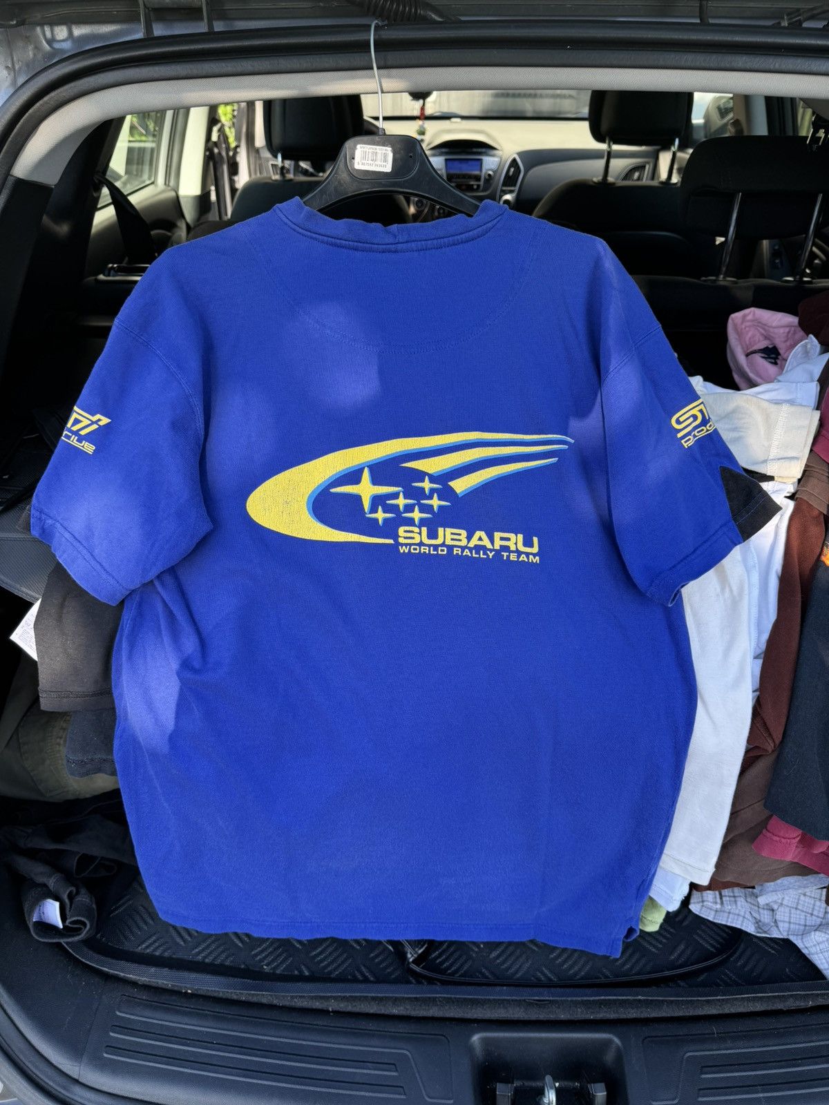 Formula 1 90s SUBARU PIRELLI MOTORSPORT BLUE RACING TSHIRT VINTAGE Size US M / EU 48-50 / 2 - 10 Thumbnail