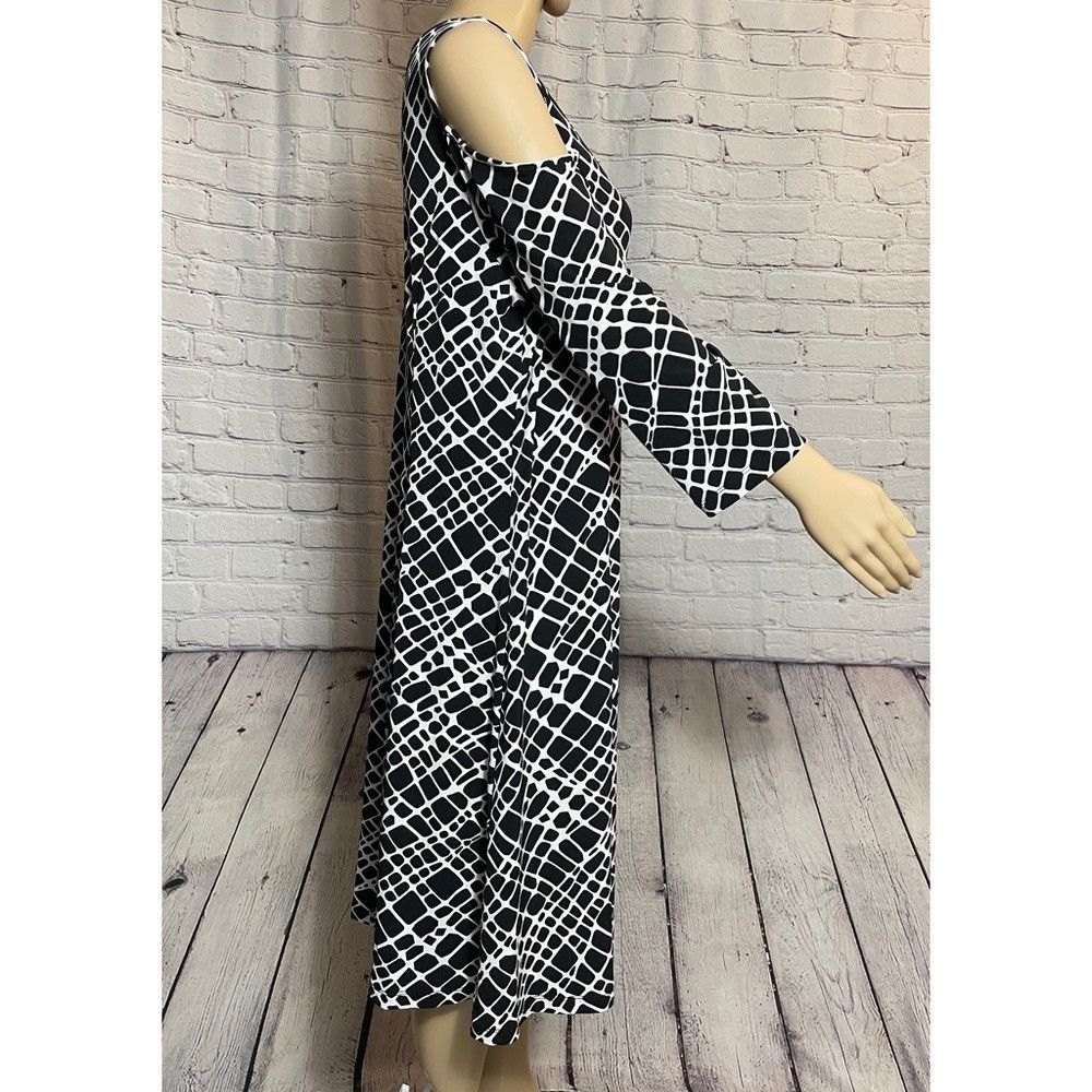Other Susan Graver Printed Liquid Knit Cold Shoulder Black White Size L / US 10 / IT 46 - 4 Thumbnail