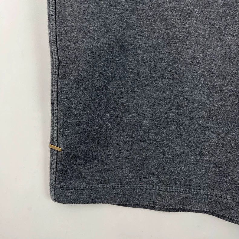 Louis Vuitton Louis Vuitton size xxl Gray Label Instruction shorts Size US 32 / EU 48 - 4 Thumbnail