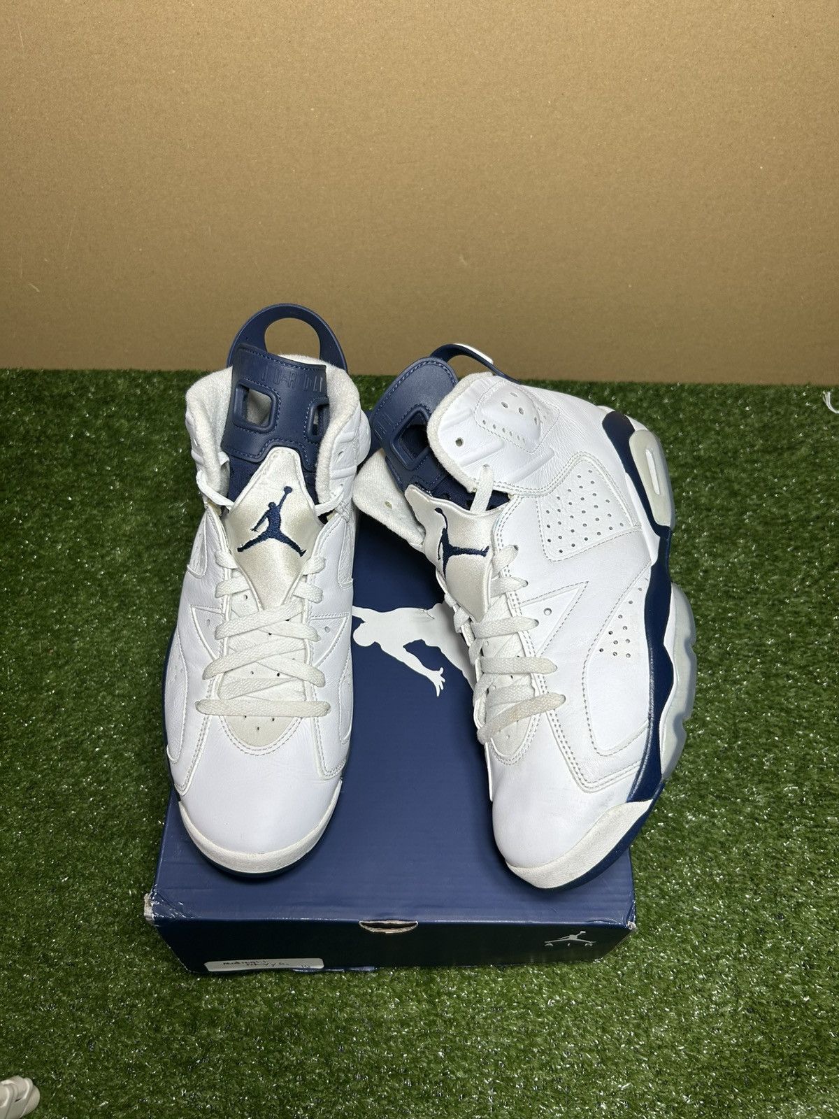 Jordan Brand Jordan 6 Midnight Navy Size US 10 / EU 43 - 1 Thumbnail