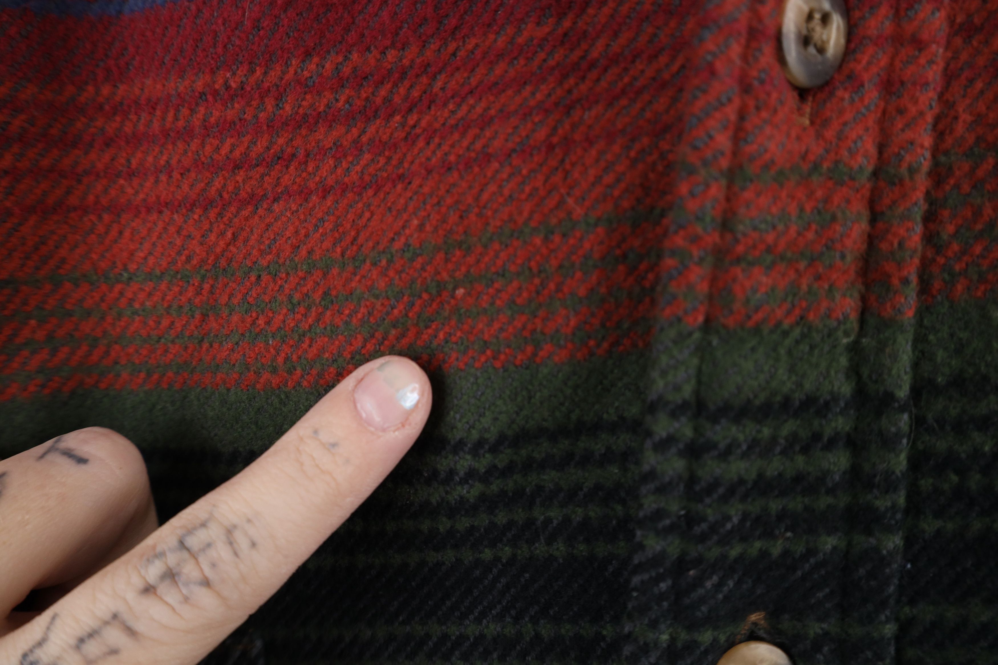 Vintage Vintage 90s Streetwear Rainbow Striped Flannel Button Shirt Size US XXL / EU 58 / 5 - 5 Thumbnail