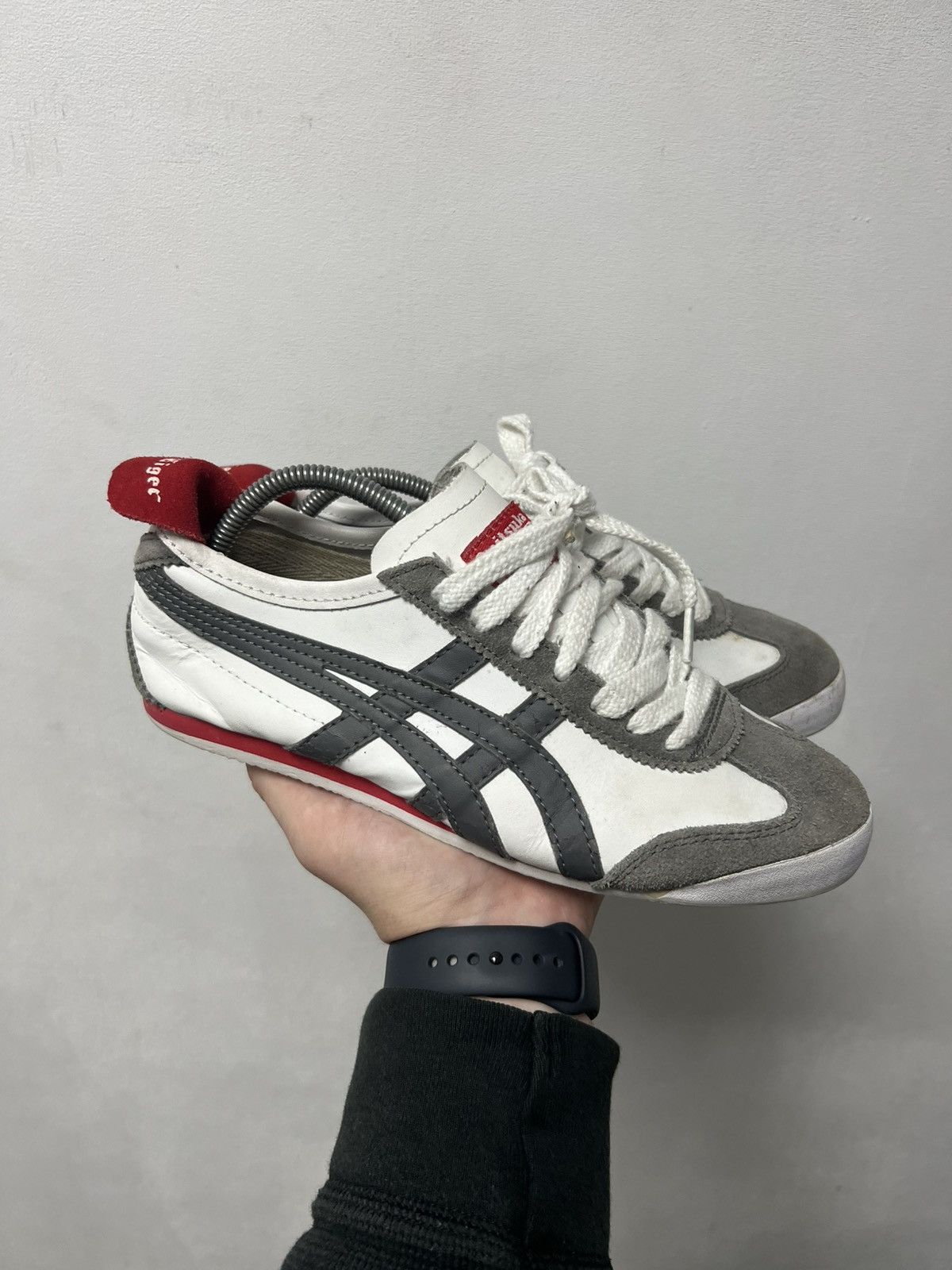Asics Vintage Asics onitsuka tiger mexico 66 sneakers Size US 9 / EU 42 - 1 Thumbnail