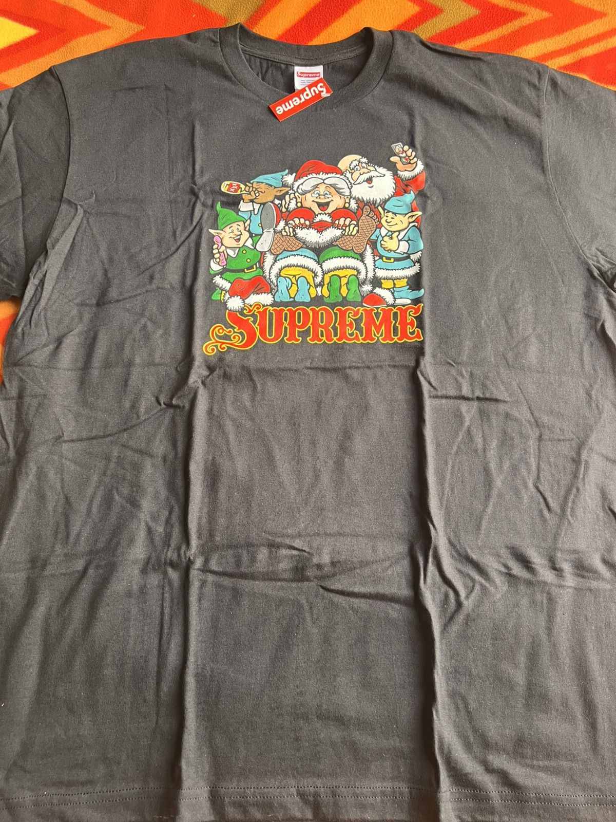 Supreme XL - Supreme Naughty Tee black santa tshirt Dwarfs holiday Size US XL / EU 56 / 4 - 15 Thumbnail