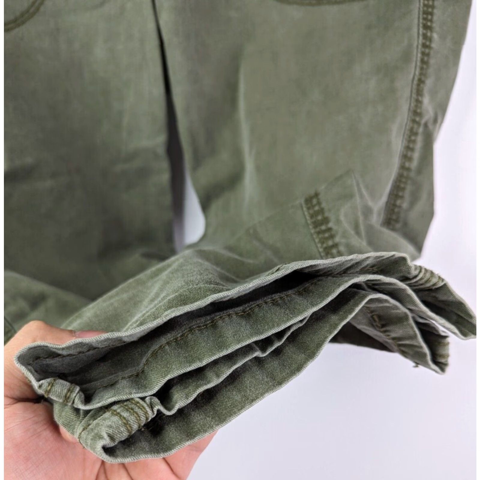 Levi's Levi's 525 Jeans Capri Mid-Rise Green 8 Regular 21in Inseam Denim Cotton Spandex Women's Size 30" / US 8 / IT 44 - 3 Thumbnail
