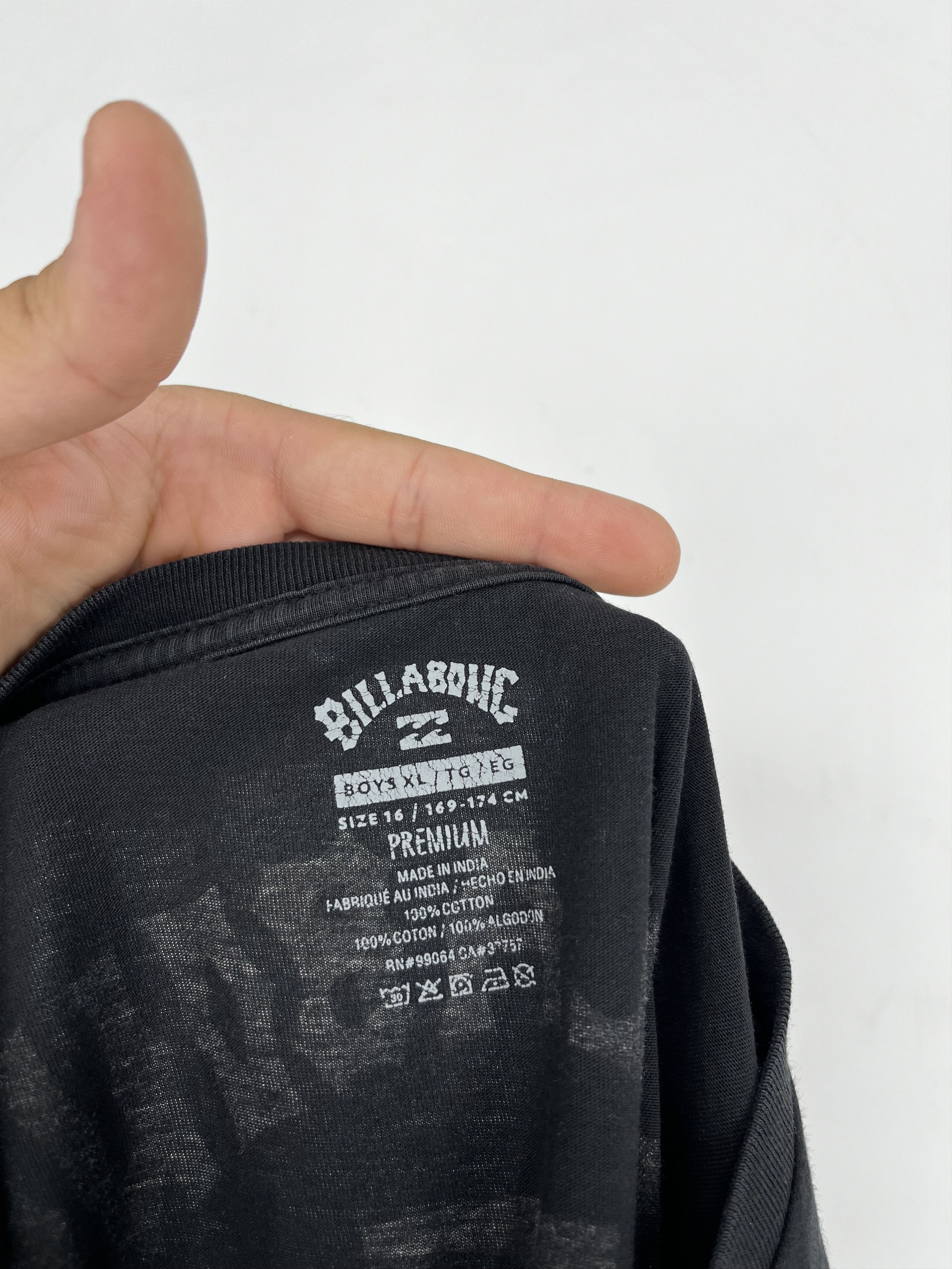 Billabong Vintage Billabong Mini Logo Australia White shirt Surf Wear Size US XS / EU 42 / 0 - 8 Thumbnail