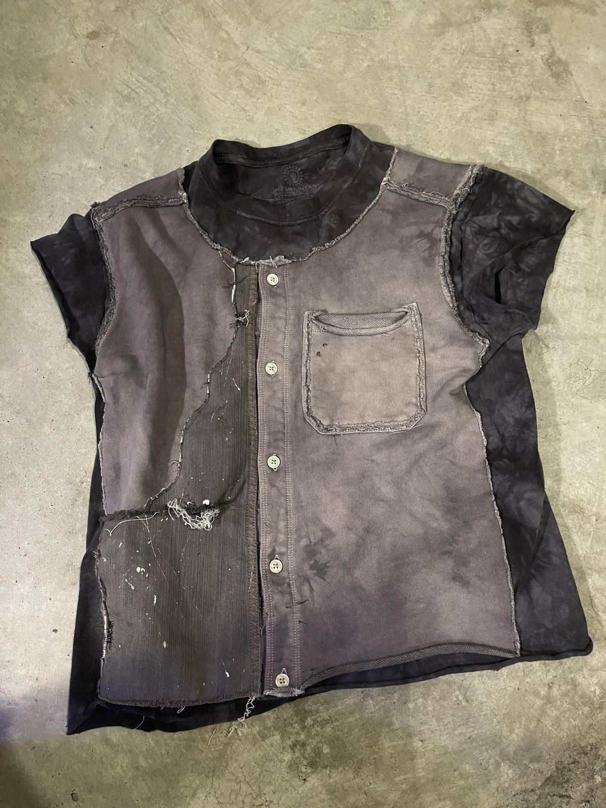 Layered Button Tee ( EOS )