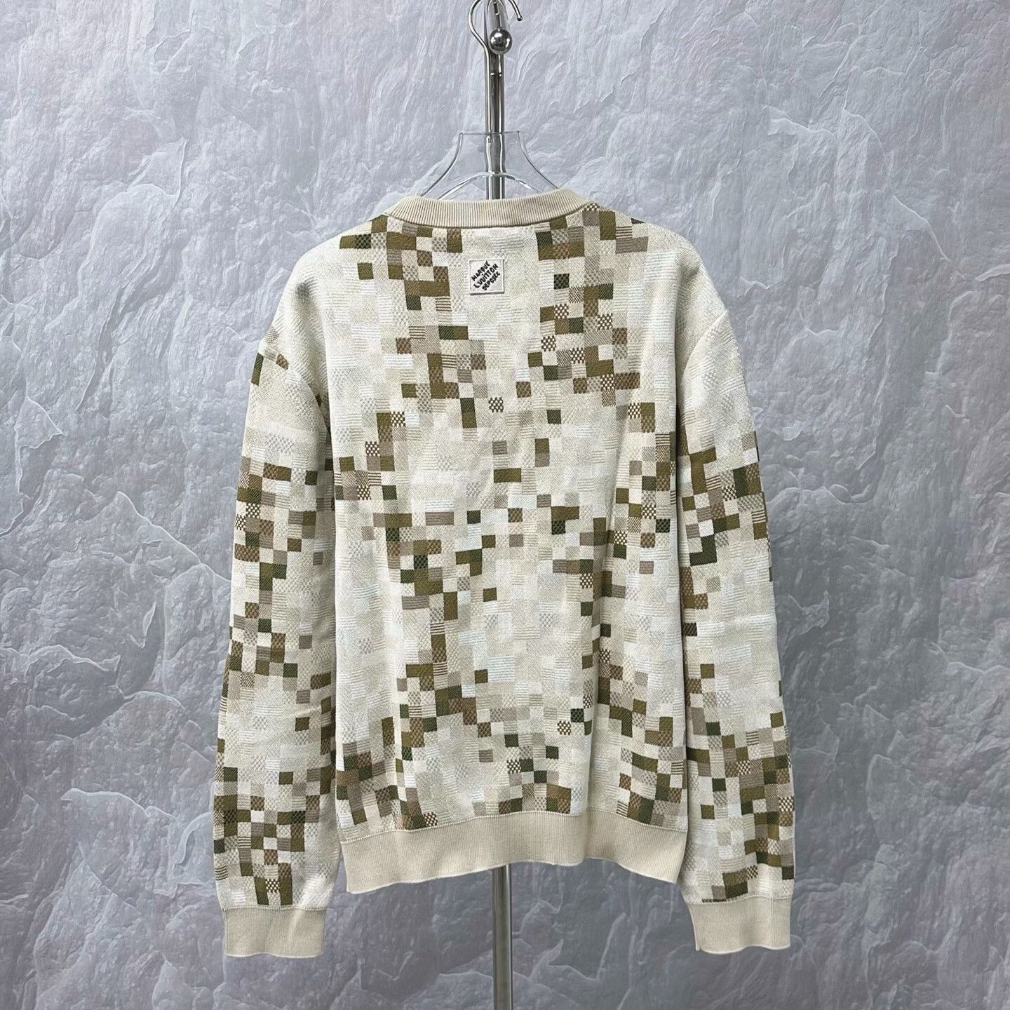 Louis Vuitton louis vuitton ss25 camo mosaic sweatshirt Size US XXL / EU 58 / 5 - 4 Thumbnail