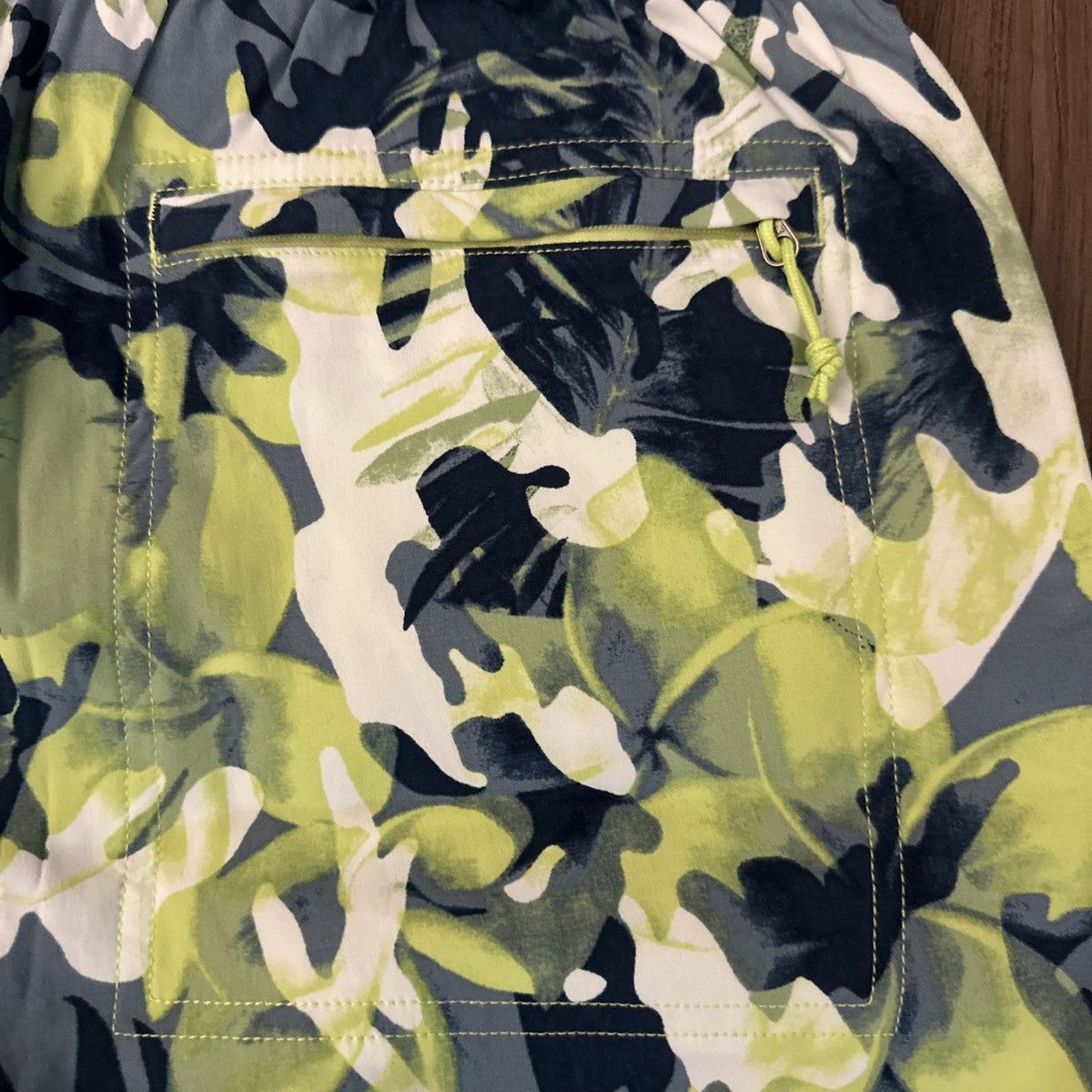 The North Face The North Face Men’s Pull-On Shorts M Tropical Camo Size US 32 / EU 48 - 6 Thumbnail