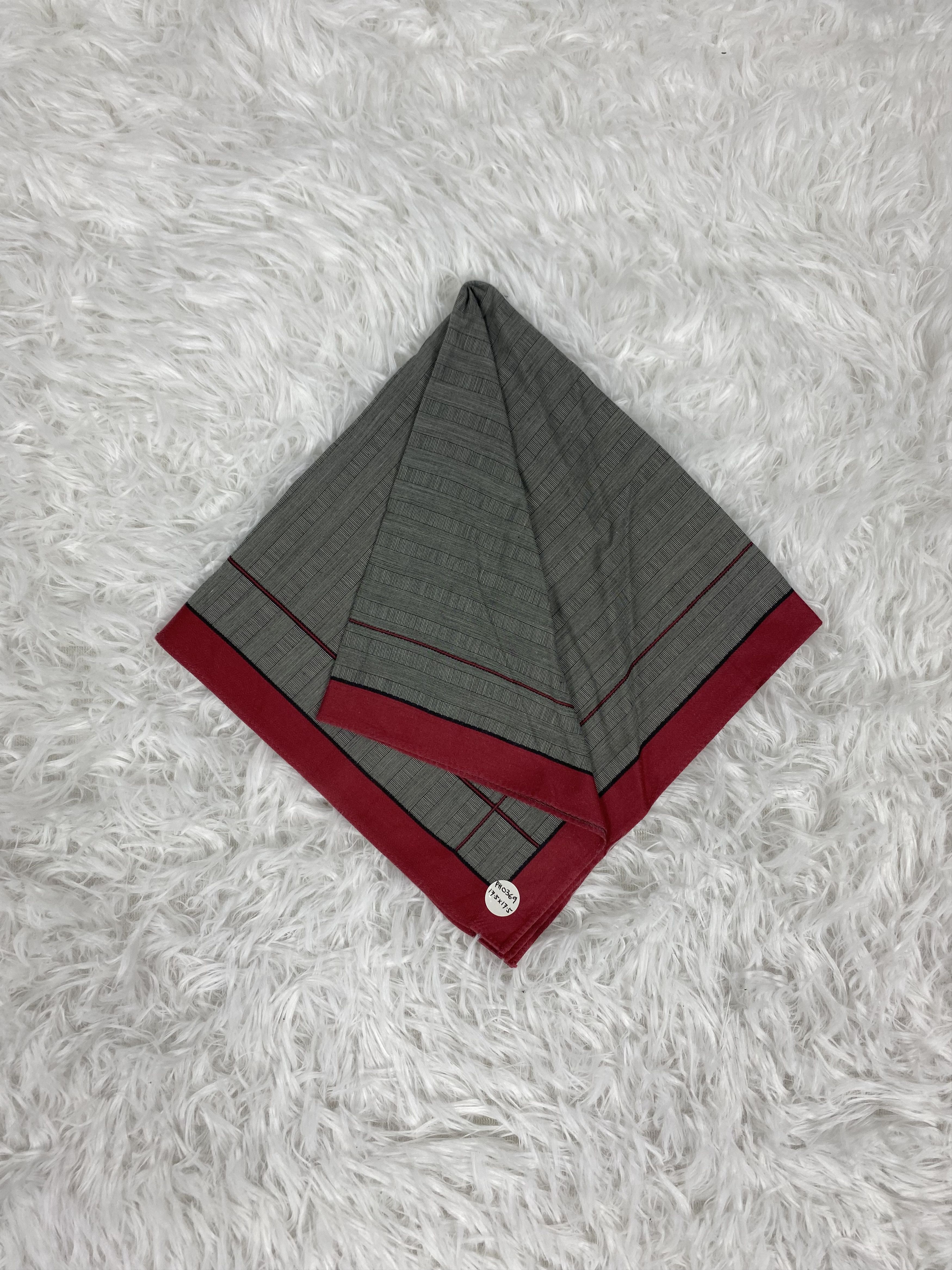 Pierre Balmain Vintage Pierre Balmain Handkerchief Neckerchief PH0369 Size ONE SIZE - 1 Thumbnail