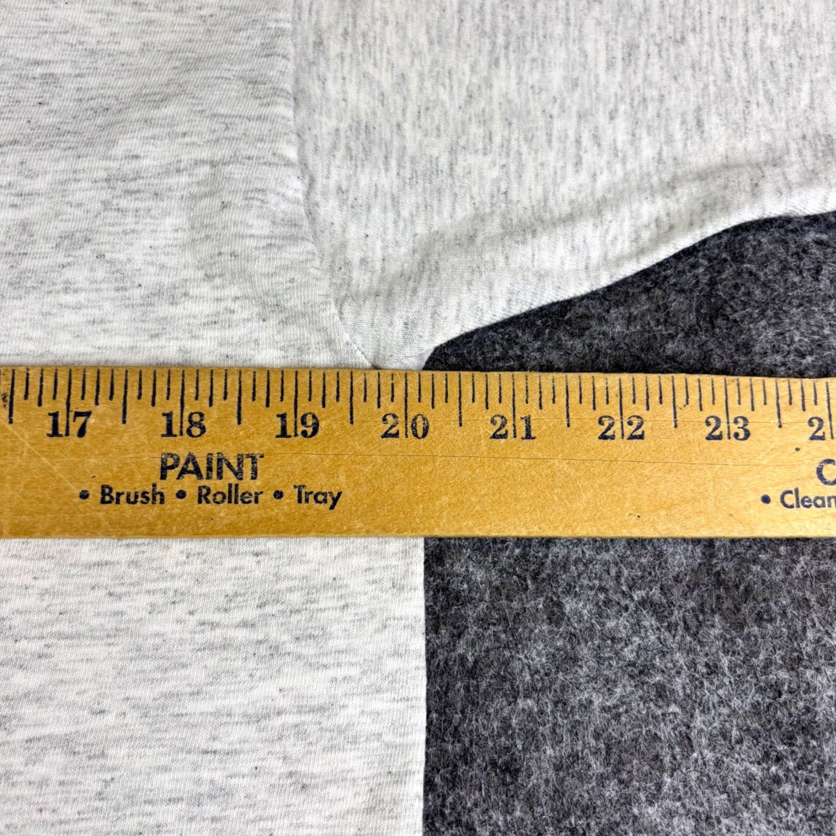 Fruit Of The Loom VINTAGE Mens Large Heather Gray Floral Bouquet Graphic T Shirt 90s USA Size US L / EU 52-54 / 3 - 3 Thumbnail