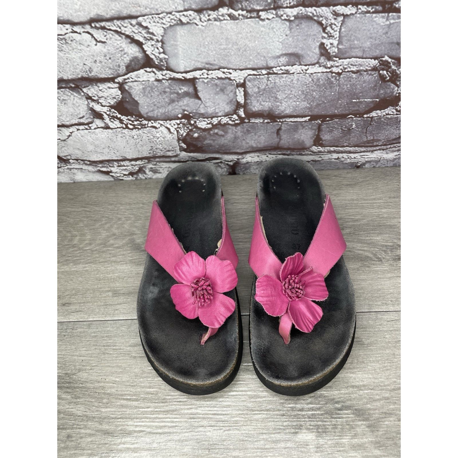 Mephisto Mephisto Violette Pink Leather Rose Flower Thong Cork Sandal Size US 6.5 / IT 36.5 - 13 Thumbnail