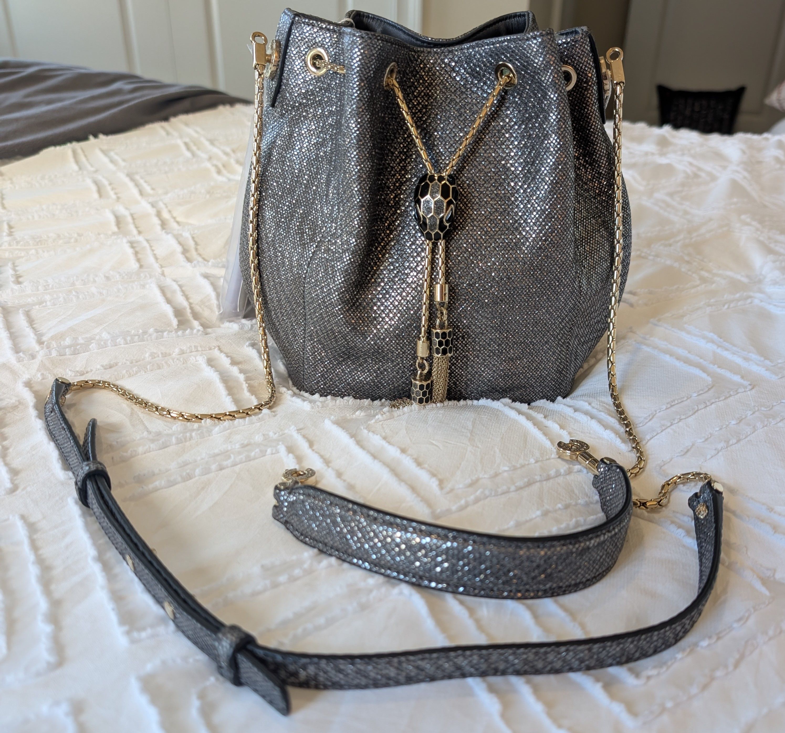 Bvlgari Bvlgari Silver Bucket Drawstring Bag Gold Chain Strap Tassel Size ONE SIZE - 5 Thumbnail