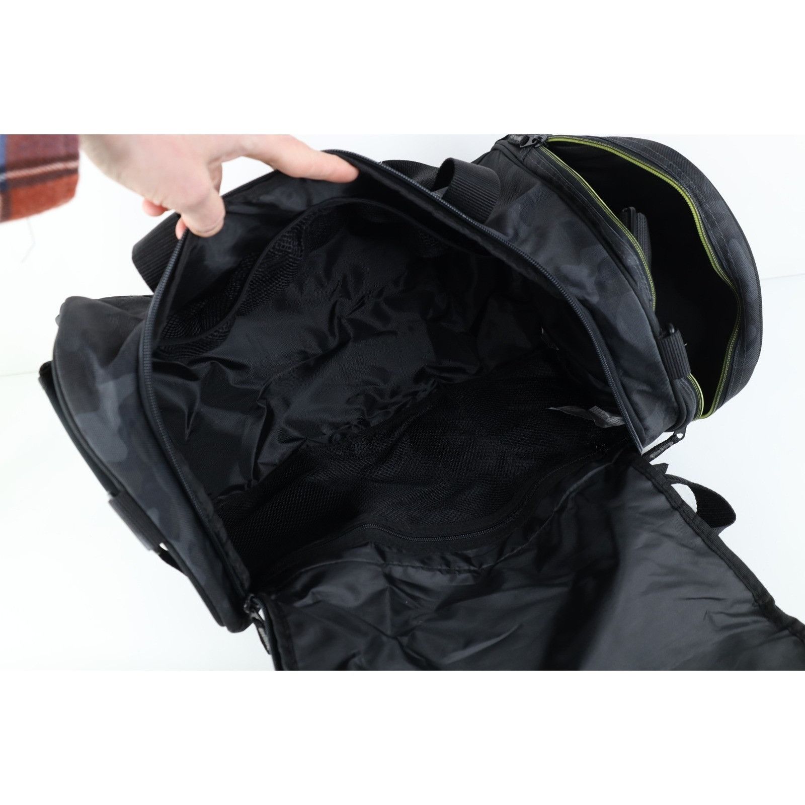 Callaway Deadstock Vintage Callaway Golf Clubhouse Camouflage Bag Size ONE SIZE - 8 Thumbnail