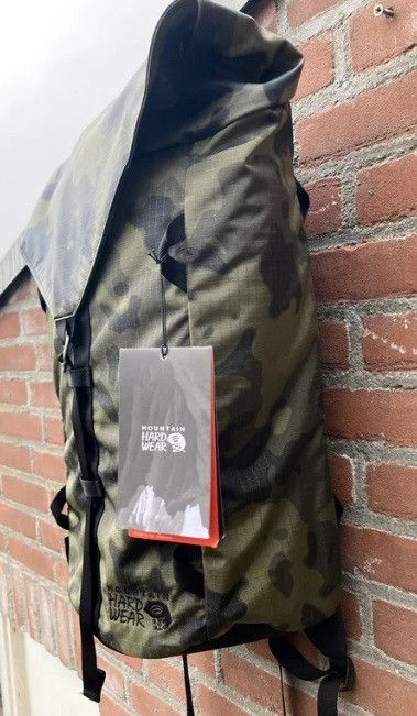 Mountain Hardwear camp 4 25L camouflage army backpack rugzak tas bag new Size ONE SIZE - 5 Thumbnail
