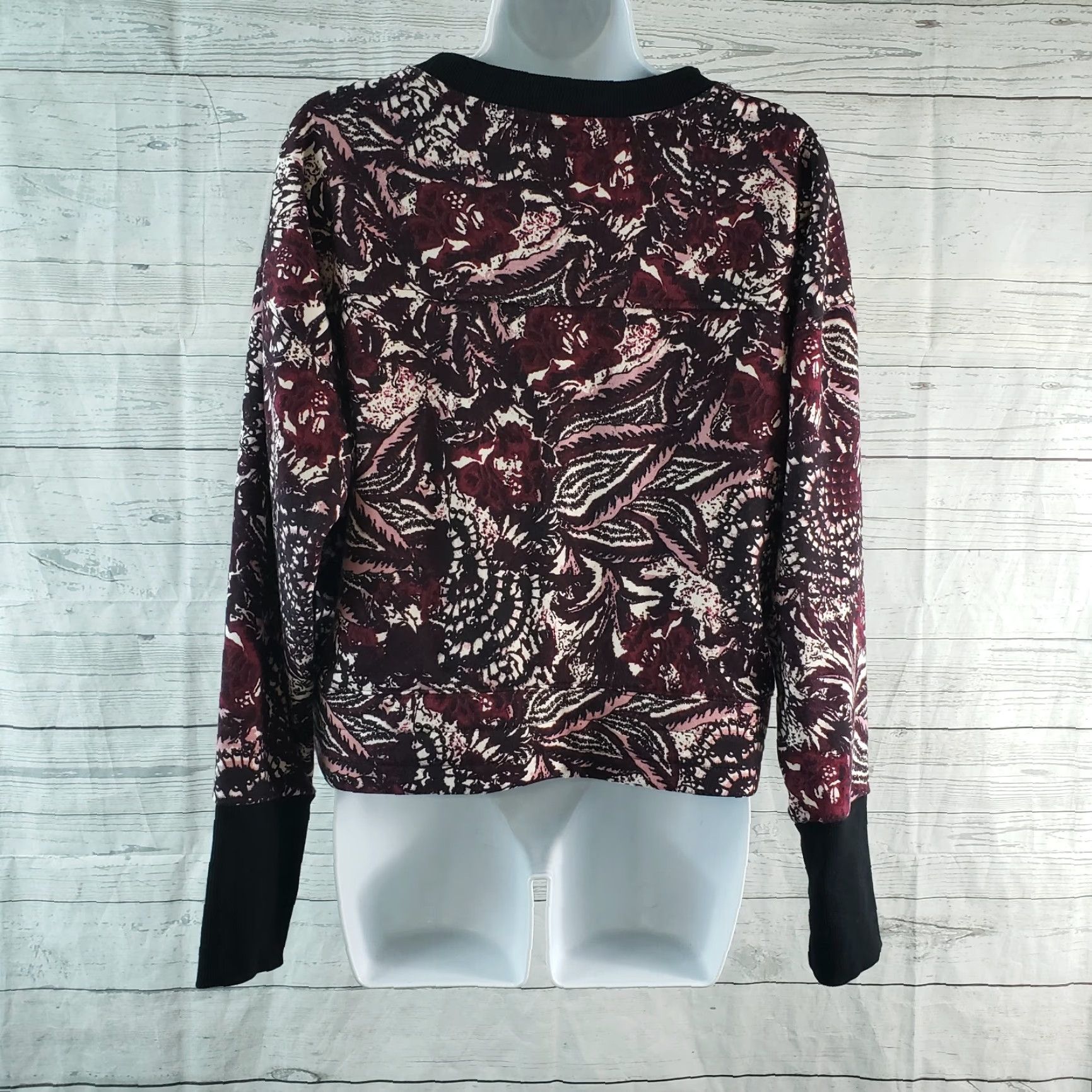 Joie Joie Womens Pullover Sweatshirt Size M Burgundy Multicolor Floral Long Sleeve Thumbholes Knit Jersey Clothing Womens Pullover Shirt Size M / US 6-8 / IT 42-44 - 4 Thumbnail