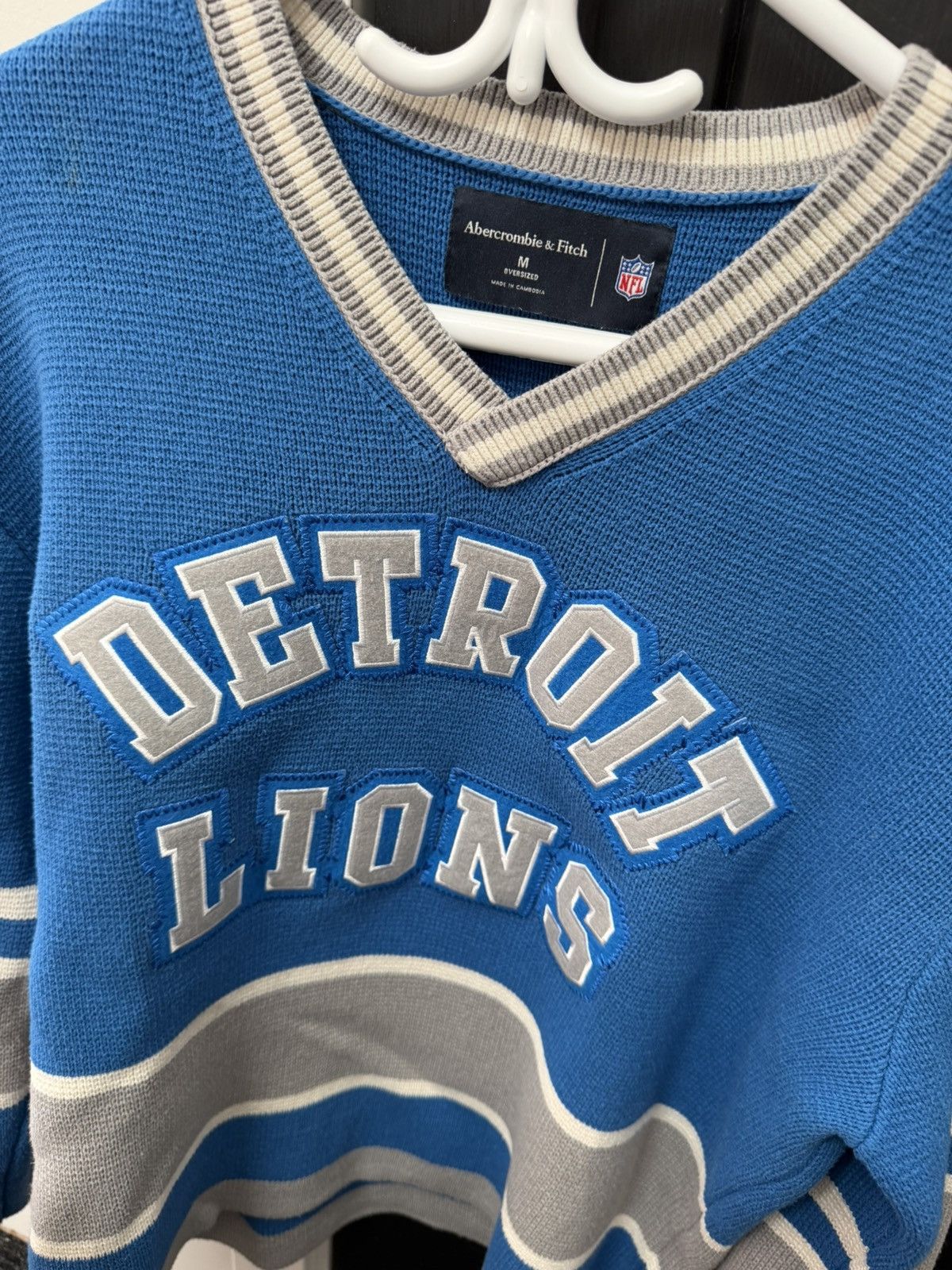 Abercrombie & Fitch Detroit Lions varsity sweater Size US M / EU 48-50 / 2 - 3 Thumbnail