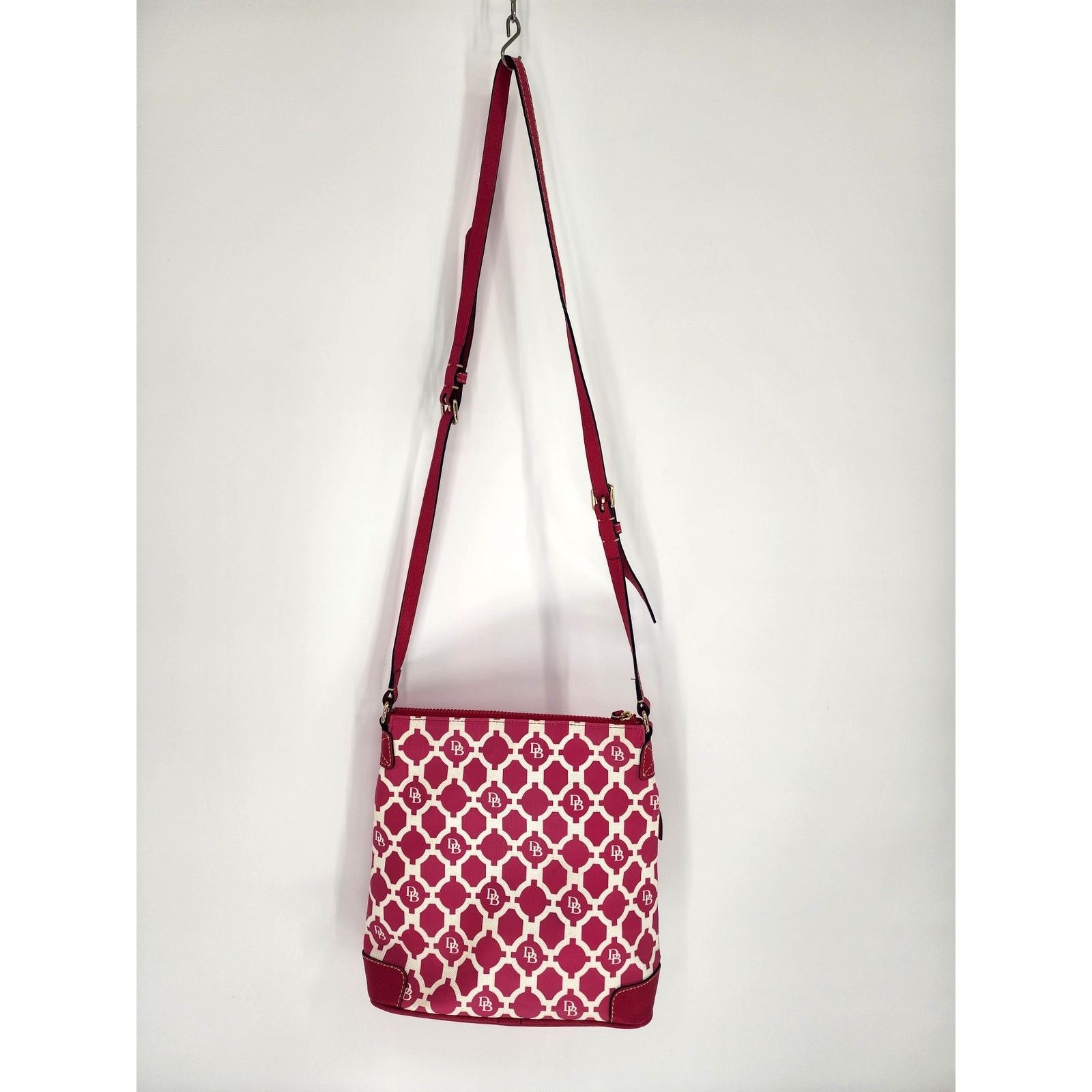Dooney & Bourke Dooney & Bourke Pink & White Geo Print Canvas Crossbody Size ONE SIZE - 3 Thumbnail