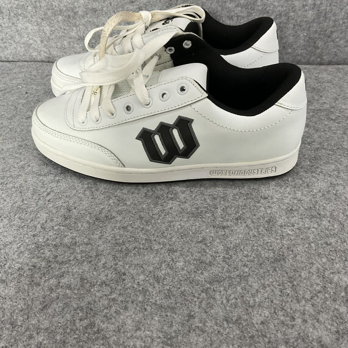 World Industries World Industries vintage y2k skateboard shoes size 11 new Size US 11 / EU 44 - 3 Thumbnail