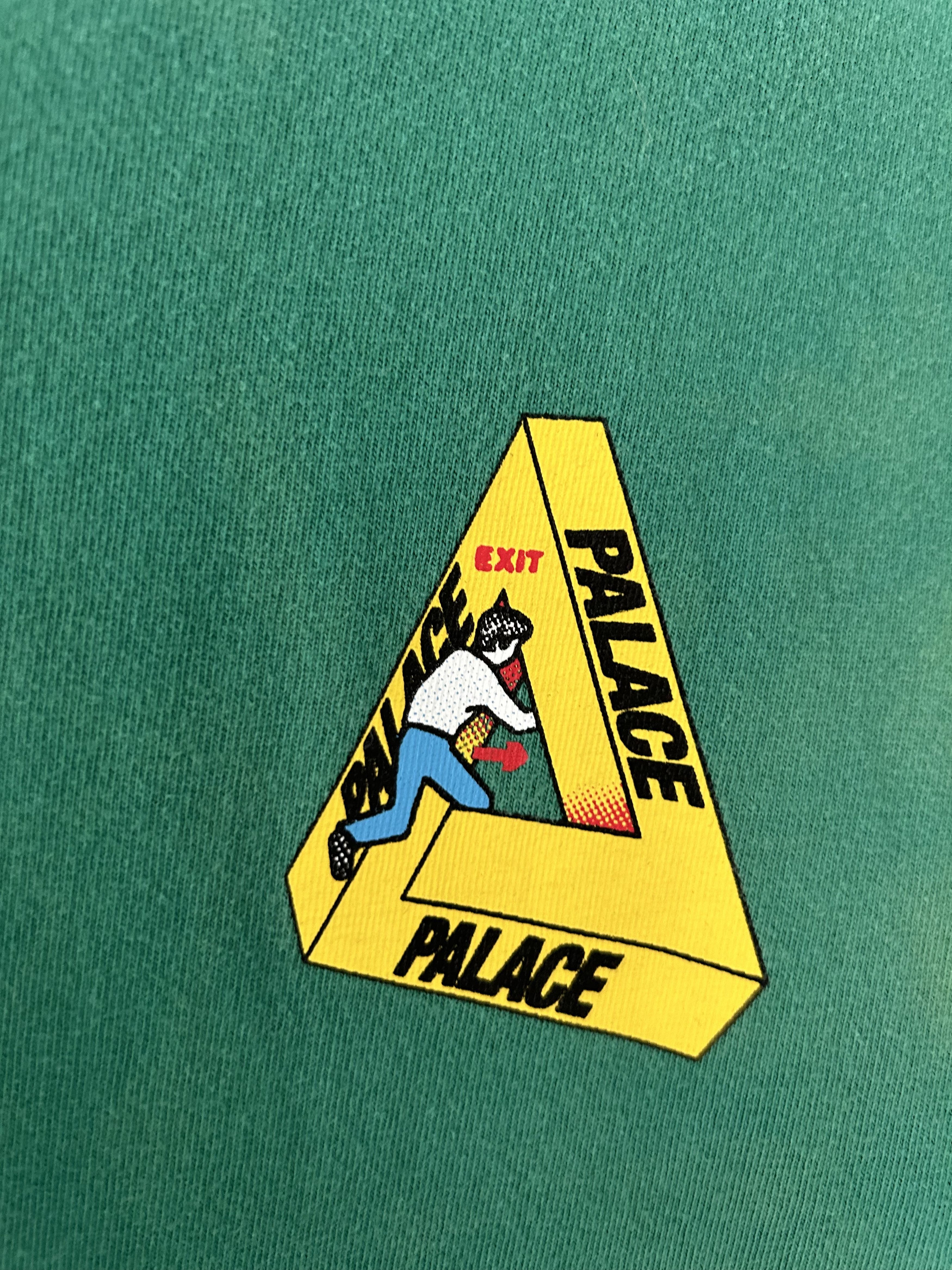 Palace Palace Safe triferg T shirt Size US XL / EU 56 / 4 - 3 Thumbnail