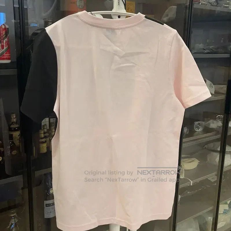 Burberry Burberry Pink Cotton T-Shirt with Deer Graphic. Size XXS / US 00 / IT 34 - 2 Thumbnail