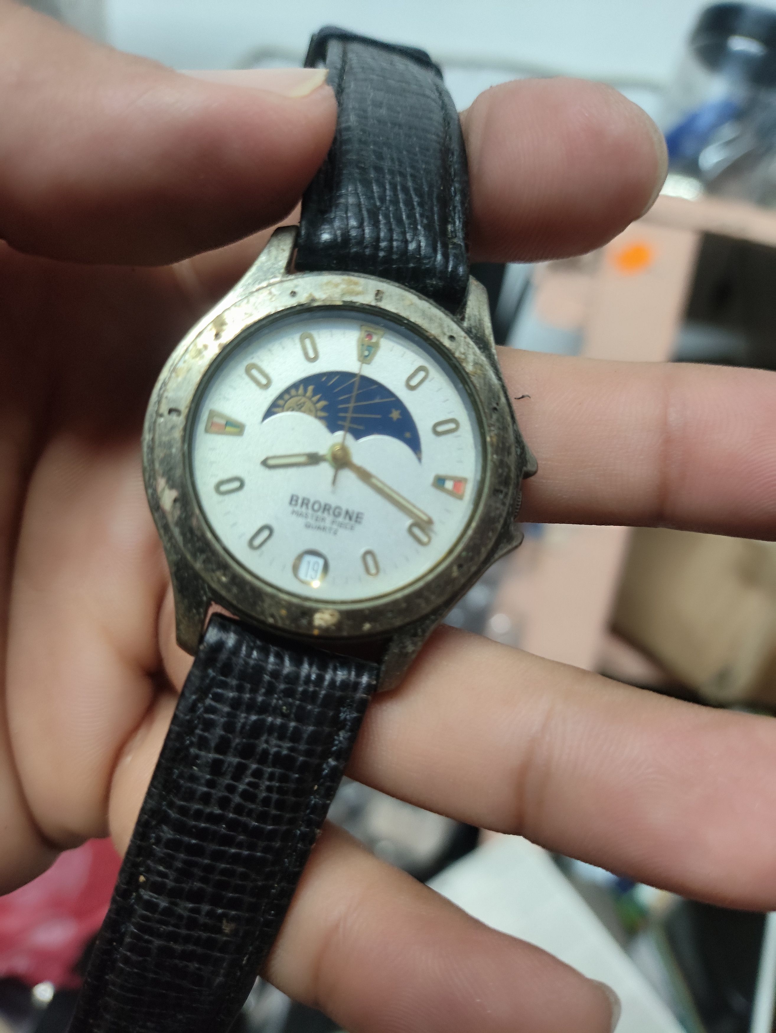 Vintage Vintage Collection MOON PHASE Watch (Need Service) Size ONE SIZE - 1 Thumbnail