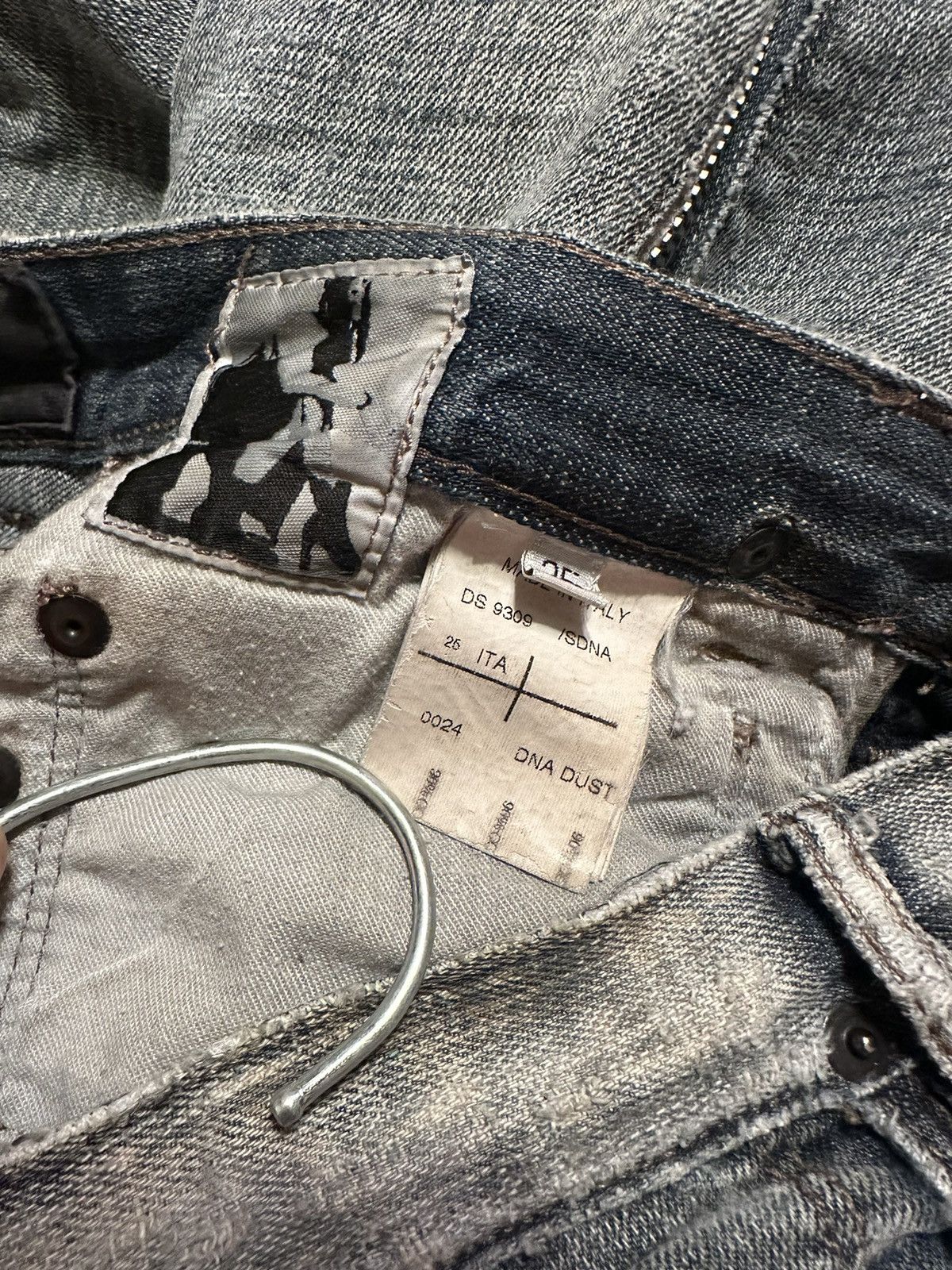 Rick Owens × Rick Owens Drkshdw Rick Owens Drkshdw DNA Dust Banana Cut Size US 30 / EU 46 - 5 Thumbnail