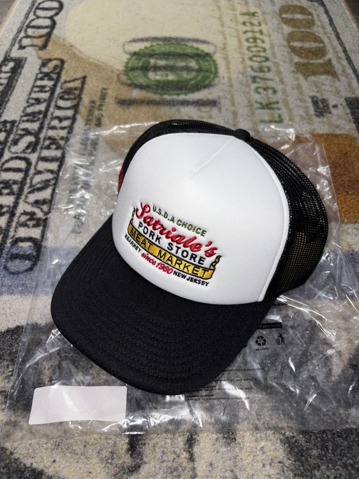 Kith Kith x The Sopranos Satriale’s Nolan Trucker Hat Size ONE SIZE - 1 Thumbnail