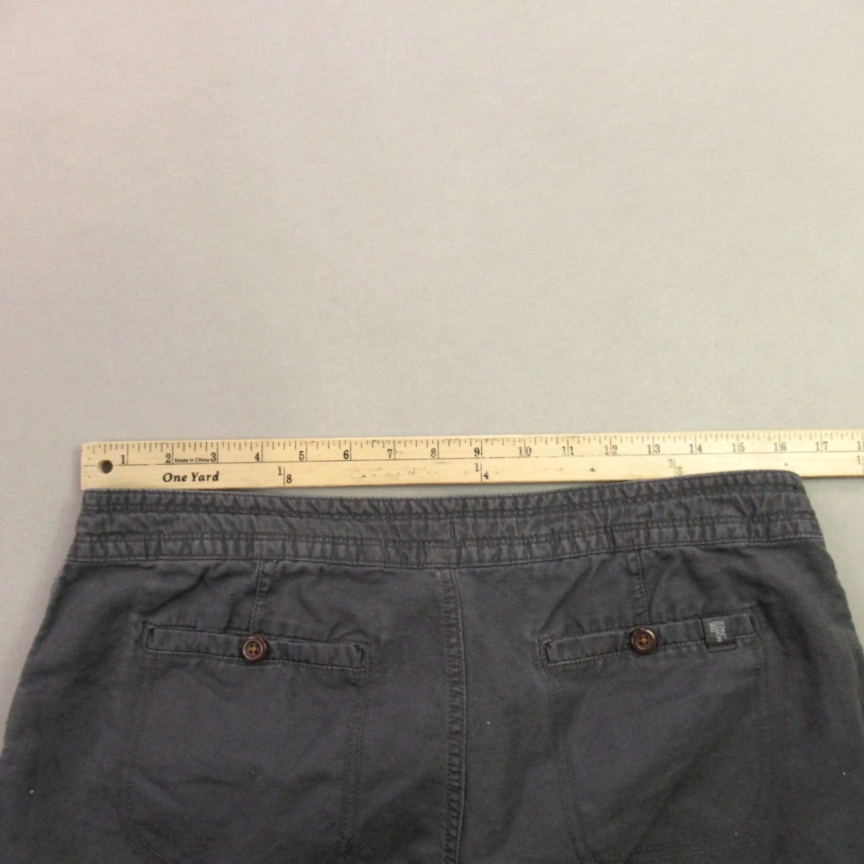 The North Face The North Face Shorts Womens 12 Chino Lightweight Hiking Pockets Casual Gray Size 34" / US 12 / IT 48 - 6 Thumbnail