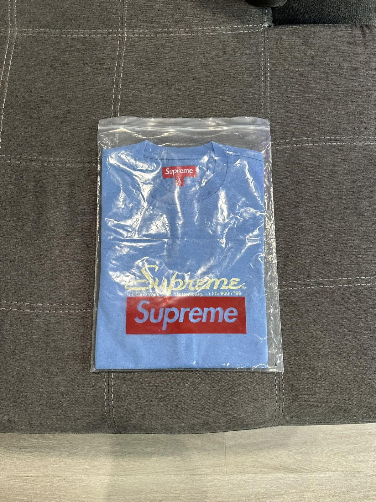 Supreme Supreme Contact Tee Size US M / EU 48-50 / 2 - 3 Thumbnail