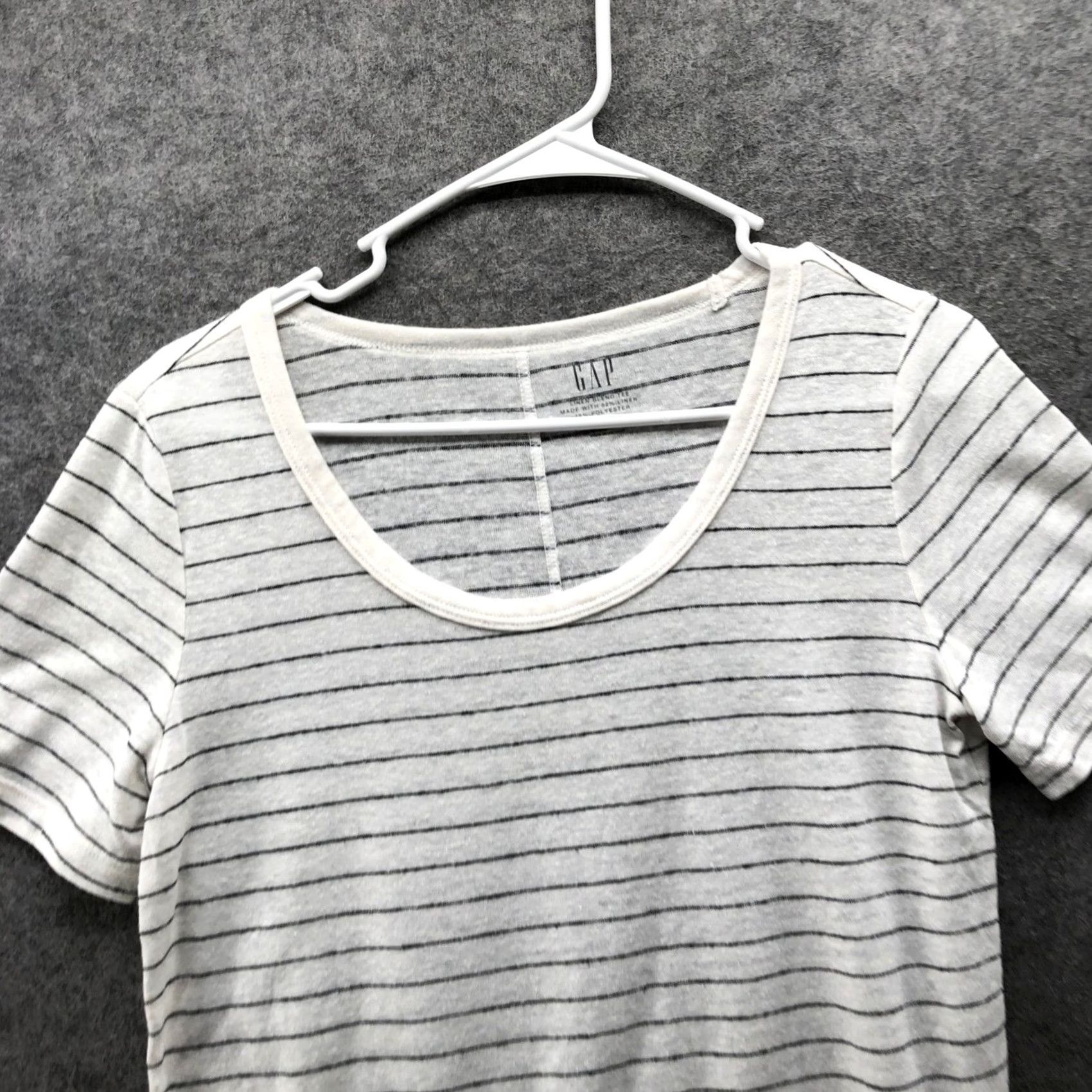 Gap Gap Linen Blend Tee Womens S White Black Striped Short Sleeve Scoop Neck Size 28" / US 6 / IT 42 - 3 Thumbnail