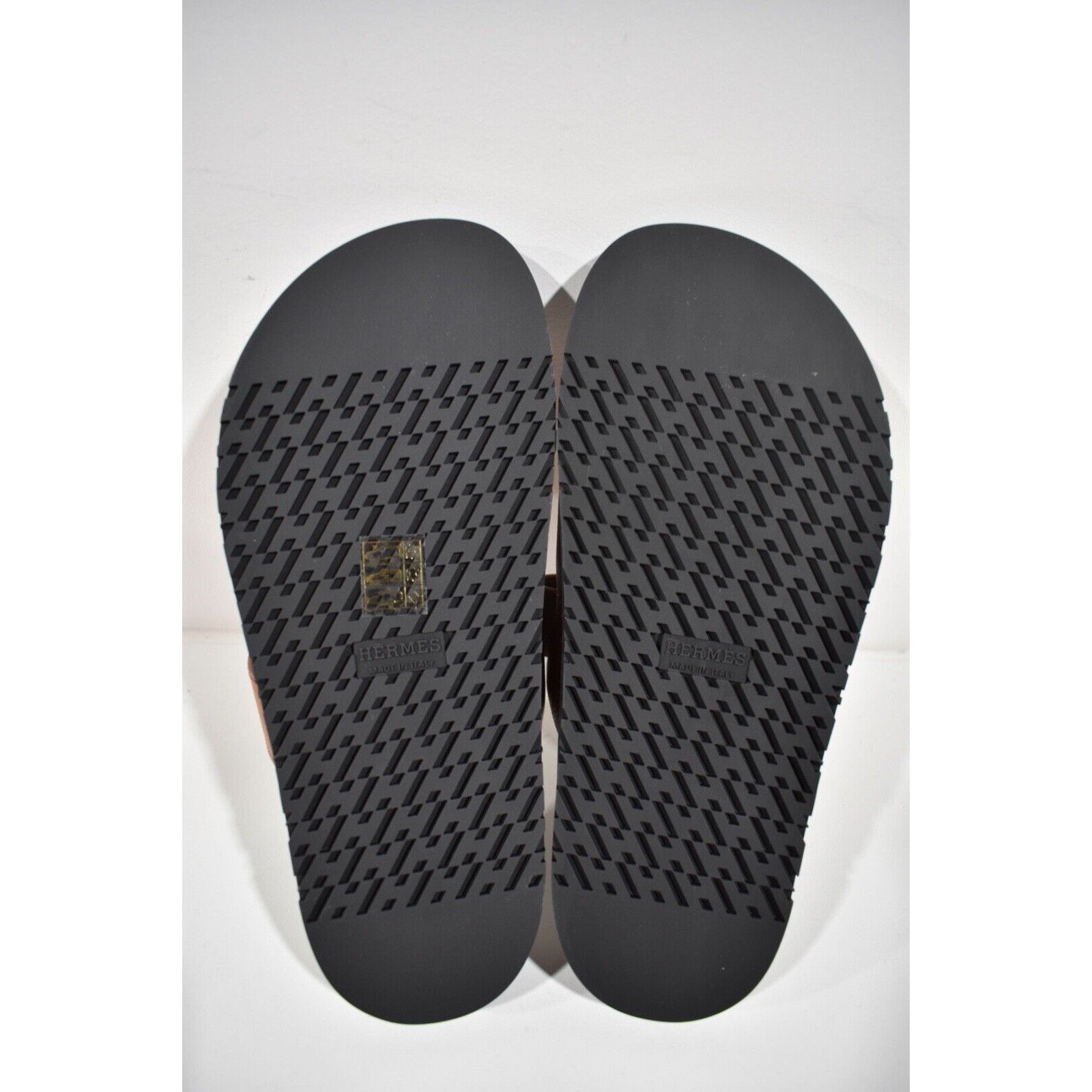 Hermes Hermes Chypre Sandal Natural Brown Gold Black H Logo Size US 7.5 / IT 37.5 - 12 Thumbnail
