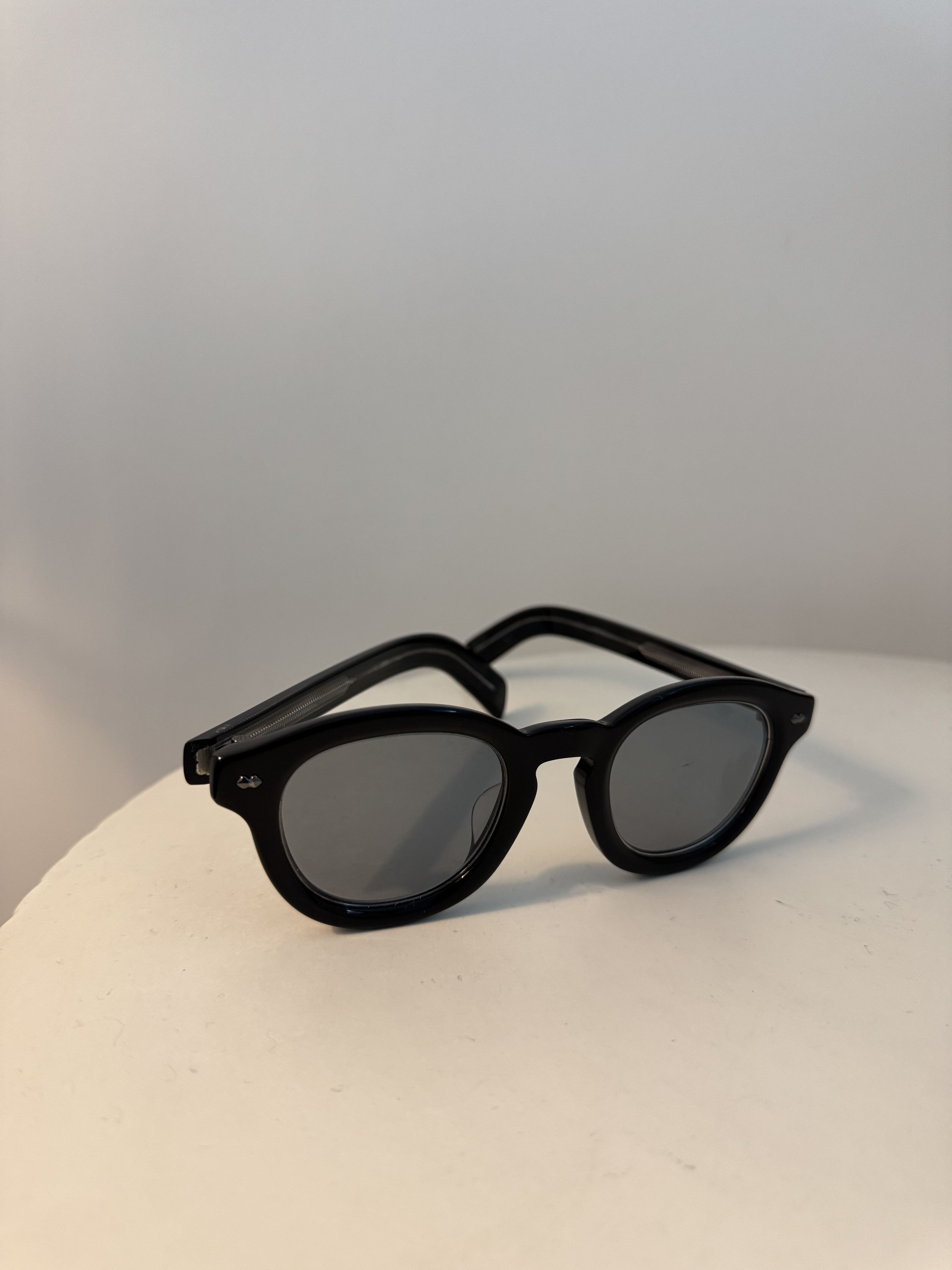 Loro Piana Limited Edition "The Traveller" Mens Sunglasses ⁣ Size ONE SIZE - 1 Thumbnail