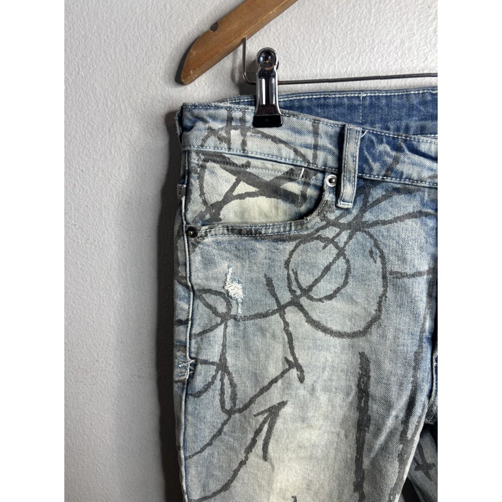 Ksubi VINTAGE? No. Ksubi Jeans Mens 29x31 Blue Distressed Skinny Van Winkle Devils Trippie Redd Size US 29 - 2 Thumbnail