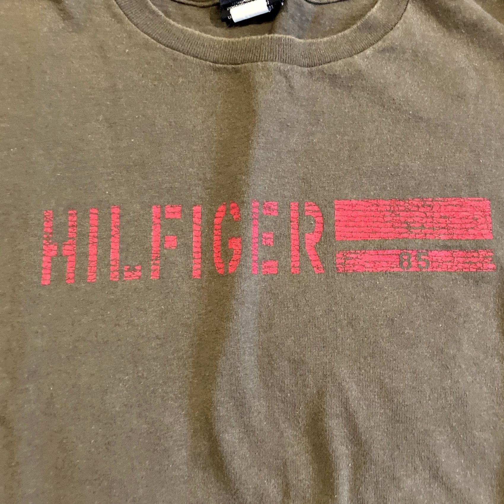 Tommy Hilfiger VINTAGE Tommy Hilfiger Logo Spell Out Long Sleeve T Shirt XL Men Olive Green Crew Neck Size US XL / EU 56 / 4 - 2 Thumbnail