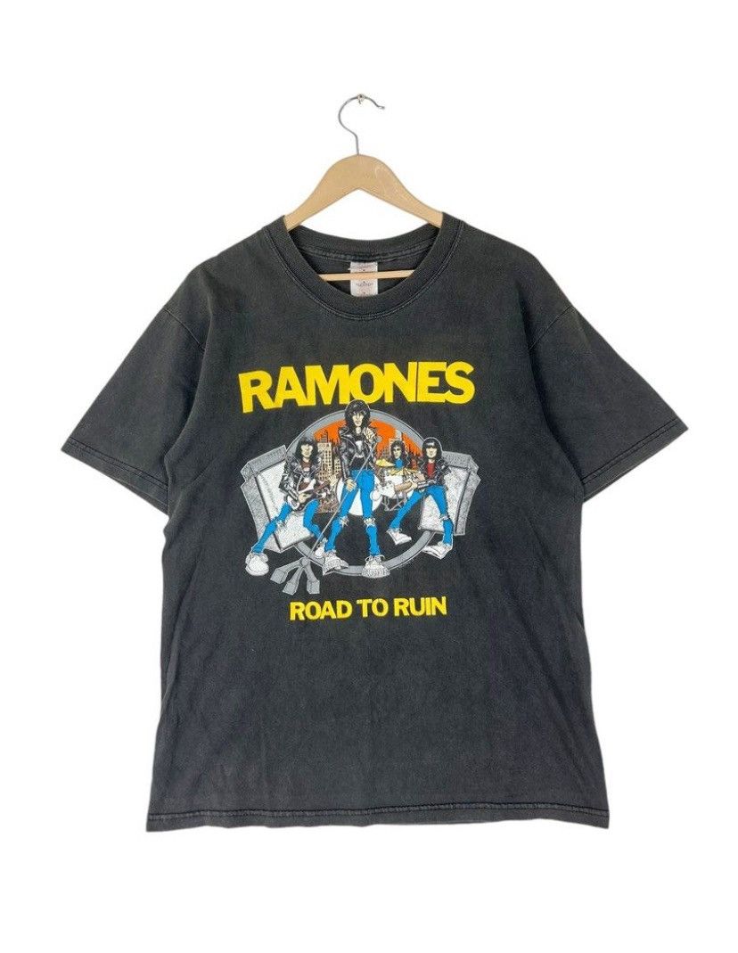 Band Tees × Vintage Vintage Ramones Road to Ruin/ John Holmstrom Artwork /Punk Size US M / EU 48-50 / 2 - 1 Thumbnail