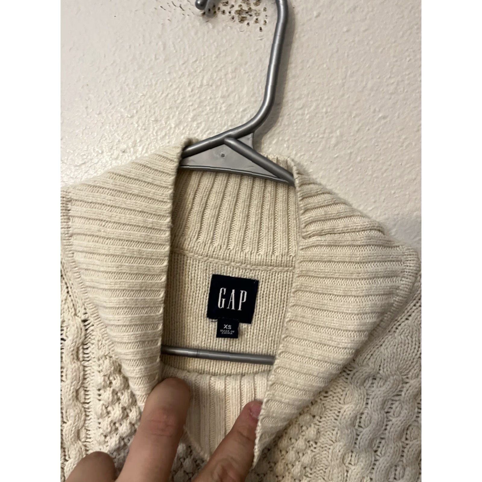 Gap Womens Gap Long Sleeve Mock Neck Cable-Knit Sweater XS Cream Size XS / US 0-2 / IT 36-38 - 3 Thumbnail