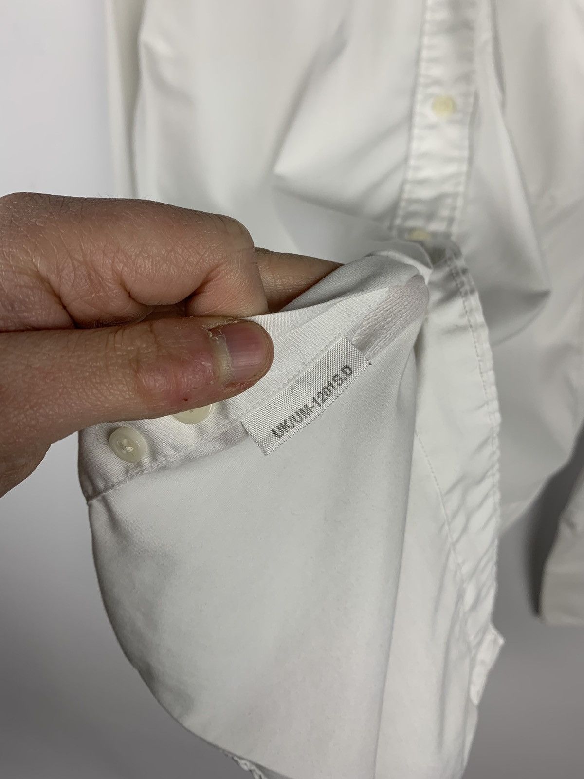 Yves Saint Laurent Vintage Yves Saint Laurent Formal Shirt Buttons Up Size 38 Size US L / EU 52-54 / 3 - 11 Thumbnail