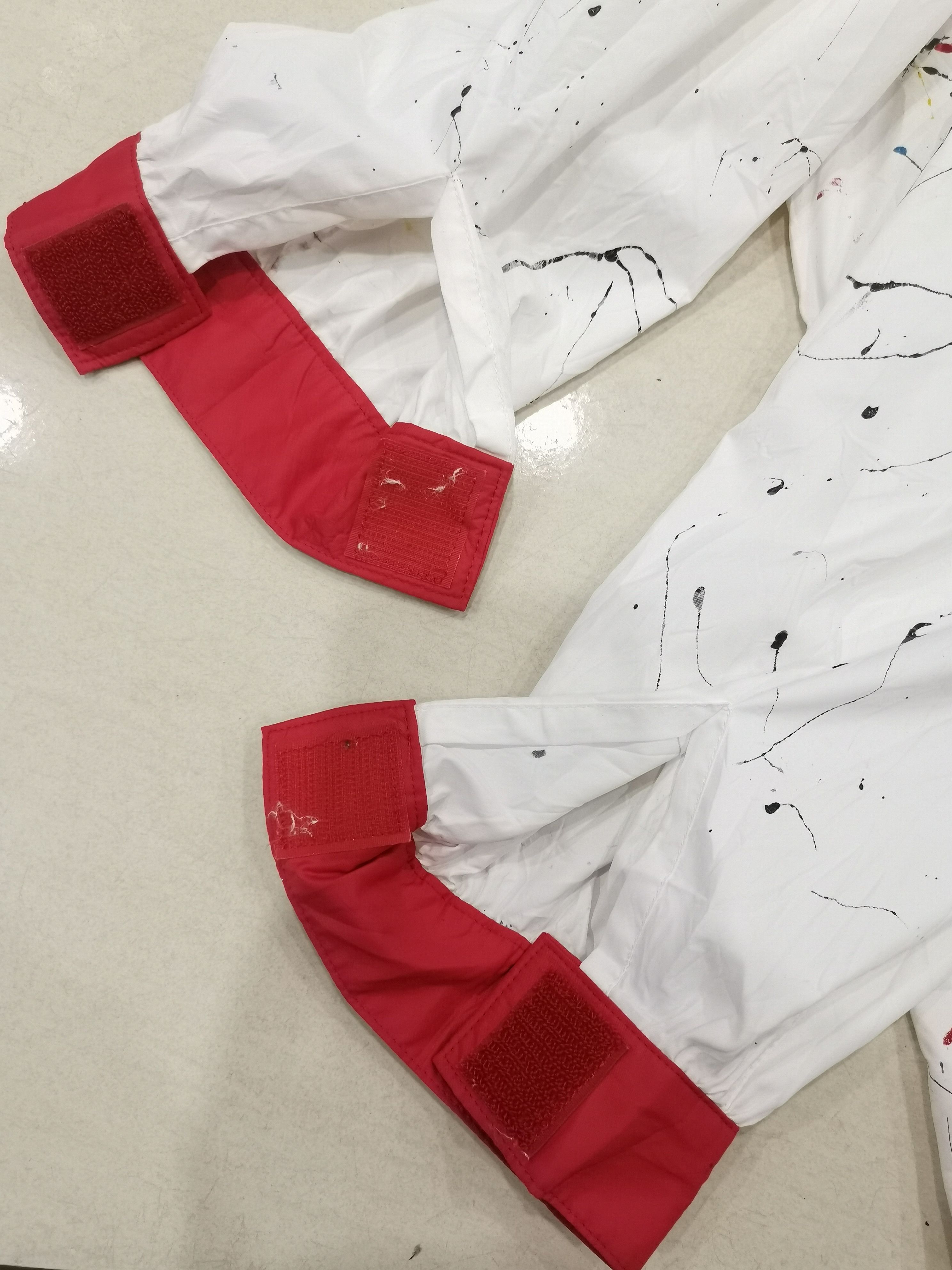 Balenciaga VTG Balenciaga BB SPELL OUT CUSTOM MADE PAINT SPLATTER Size US L / EU 52-54 / 3 - 9 Thumbnail