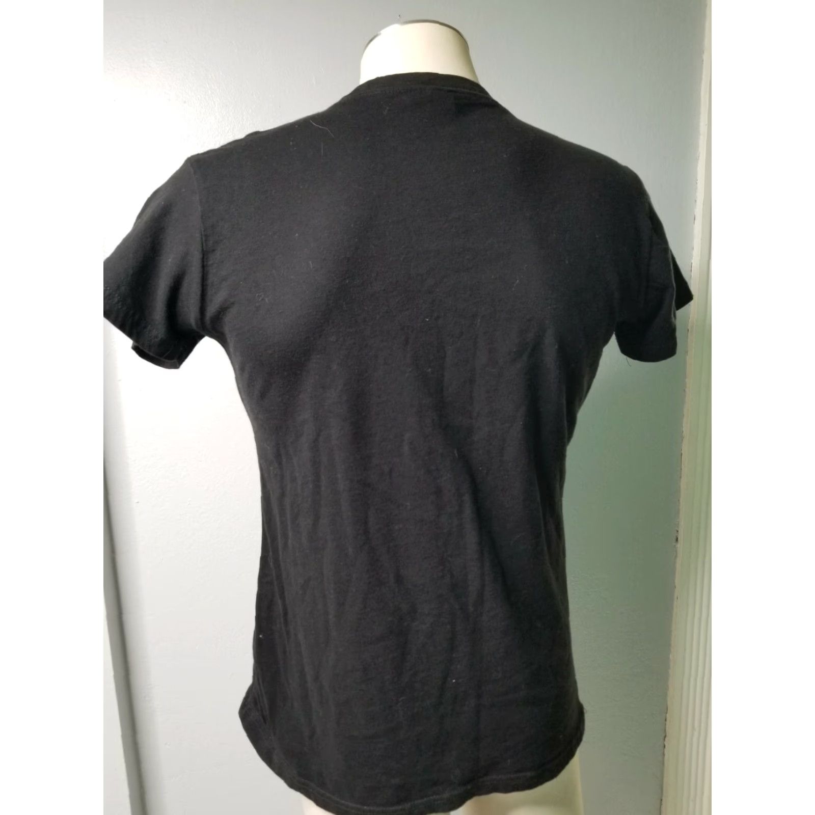 Tultex Hunger Games Rue If They Cant Catch Her Juniors Black T-Shirt XL Women's Size XL / US 12-14 / IT 48-50 - 2 Thumbnail