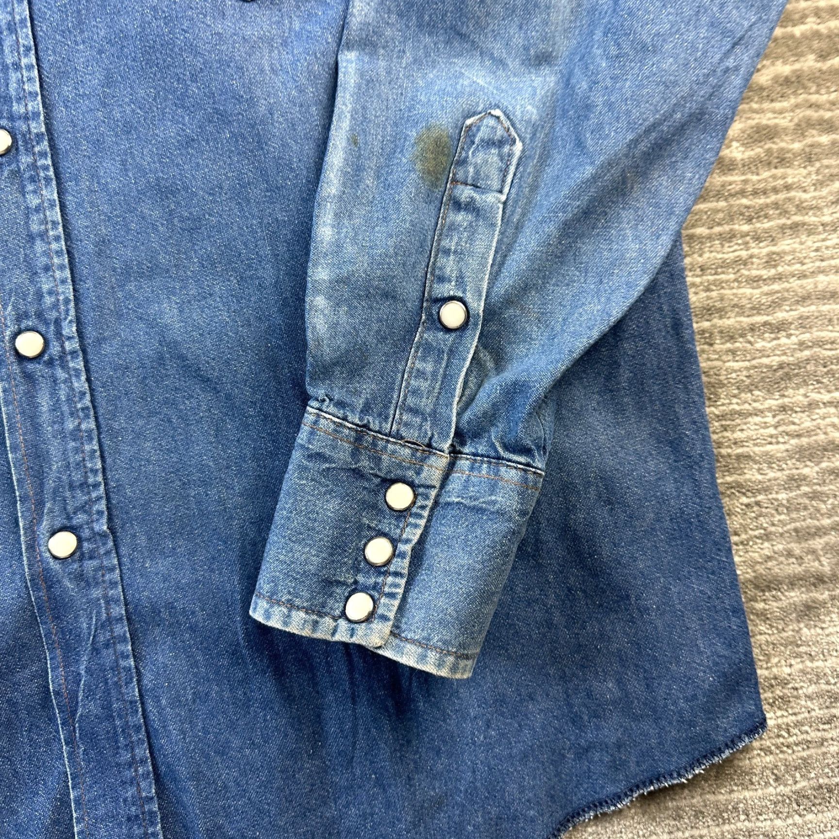Wrangler Wrangler Shirt Mens 17.5 35 Western Blue Denim X-Long Tails USA Brushpopper Size US XL / EU 56 / 4 - 4 Thumbnail