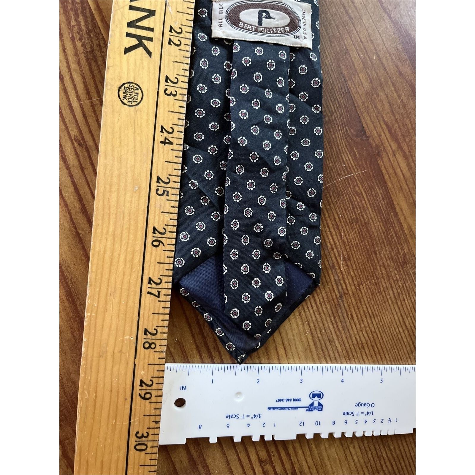 Bert Pulitzer Bert Pulitzer Vintage Men’s Navy Blue Floral Silk Tie EUC Size ONE SIZE - 4 Thumbnail