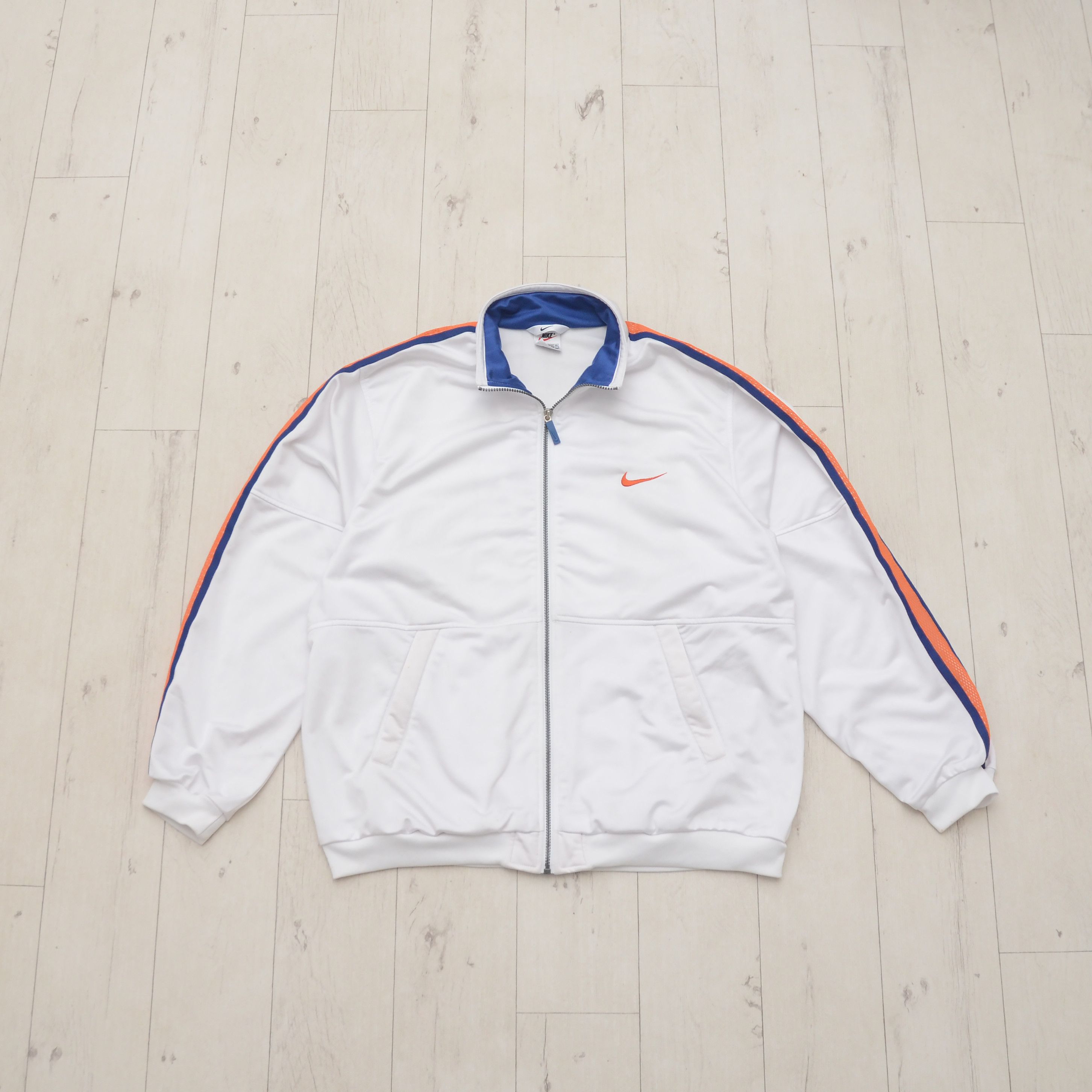 Nike Vintage Nike 90s Y2K Track Jacket XL White Big Logo Retro Size US XL / EU 56 / 4 - 8 Thumbnail