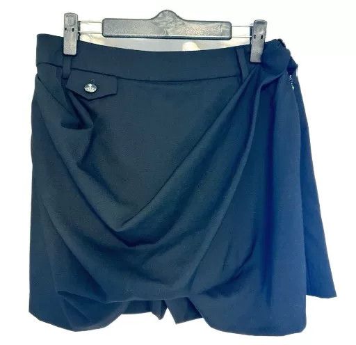 Vivienne Westwood Vivienne Westwood Black Suspended Shorts Size 28" / US 6 / IT 42 - 1 Thumbnail
