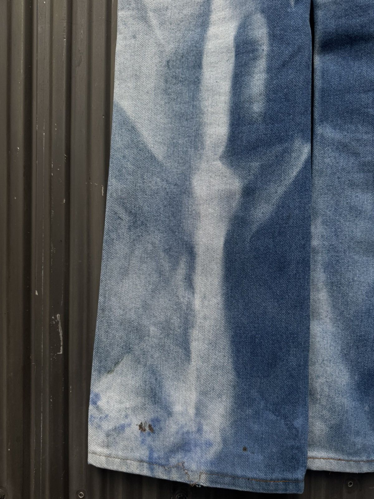 Vintage Vintage 32 Bootcut Jeans w/ Abstract Sunfaded Wash Size US 32 / EU 48 - 3 Thumbnail
