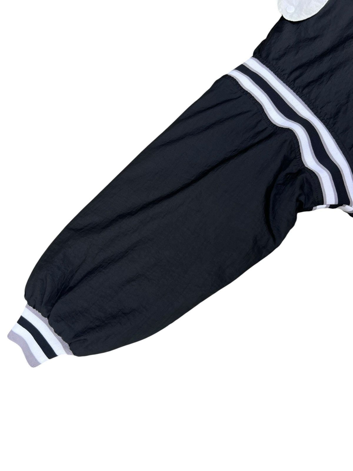 Foot Locker 90s NFL Raiders Reversible Heavy Puffer Pro Player Jacket Size US L / EU 52-54 / 3 - 9 Thumbnail