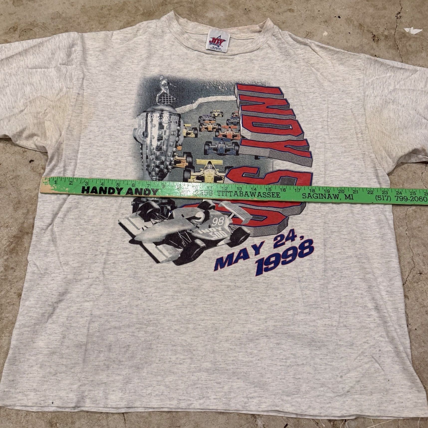 Vintage VINTAGE 90s Indy 500 Big Print Tshirt Mens XL Gray USA Made Shirt Mens XL 90s Indy 500 Big Print Tshirt Size US XL / EU 56 / 4 - 7 Thumbnail