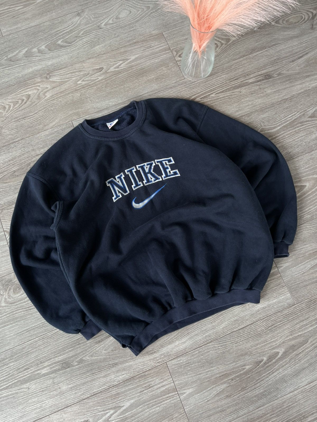 Other Vintage Nike Knit Central Logo Oversize Crew Neck Sweatshirt Size US L / EU 52-54 / 3 - 7 Thumbnail